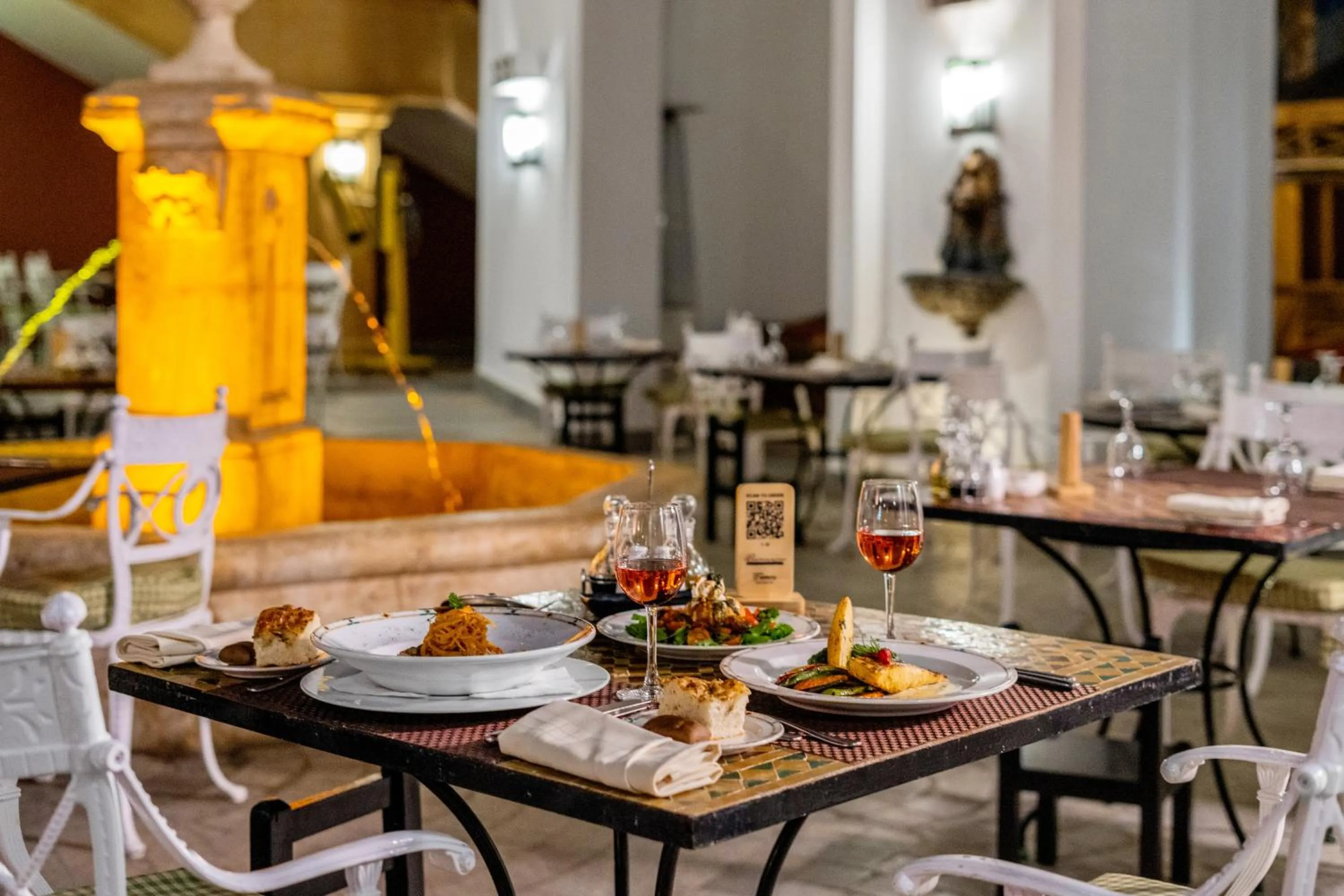 Restaurant/places to eat in Royal Savoy Sharm El Sheikh