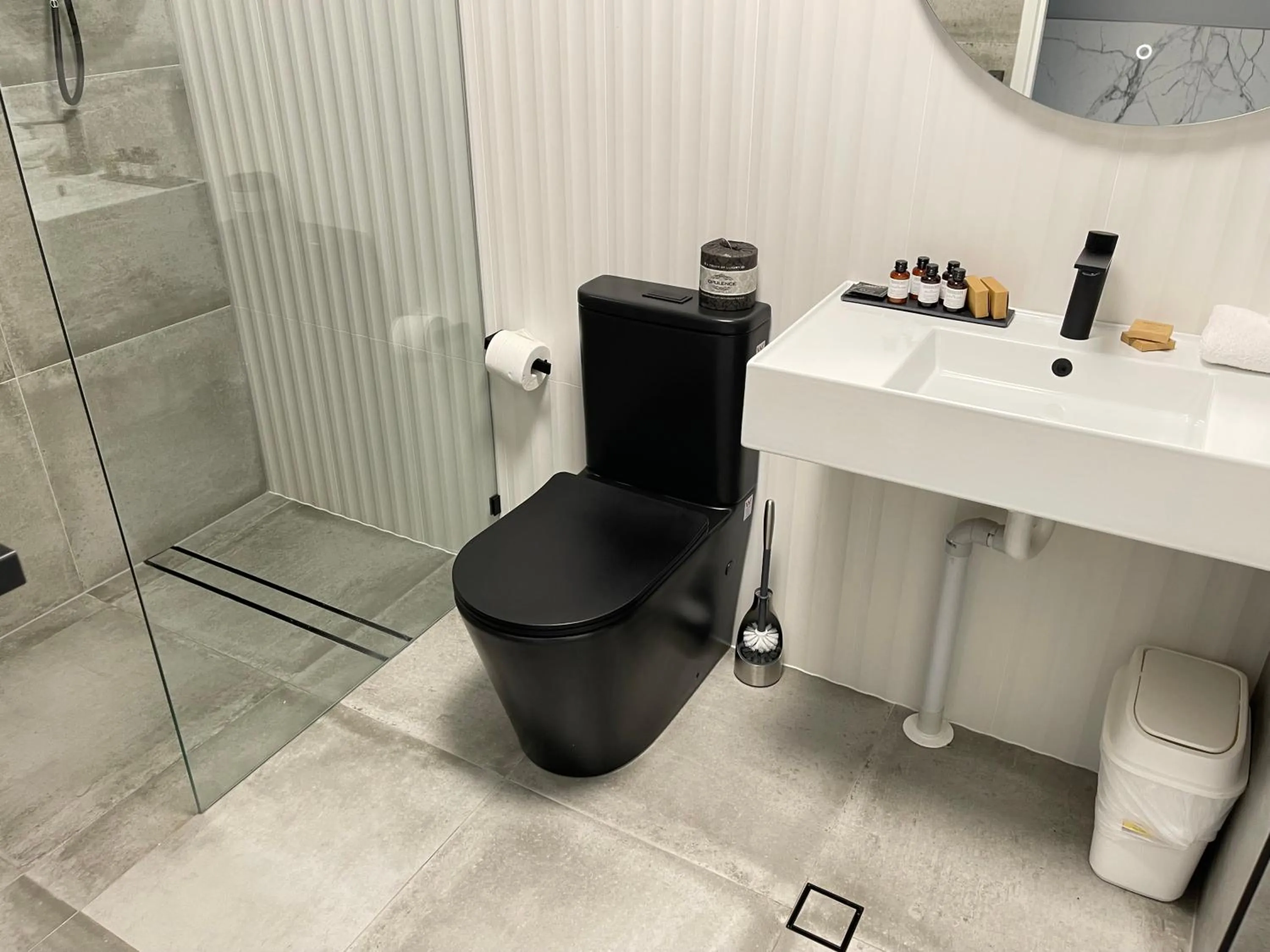 Honeysuckle Executive Apartments