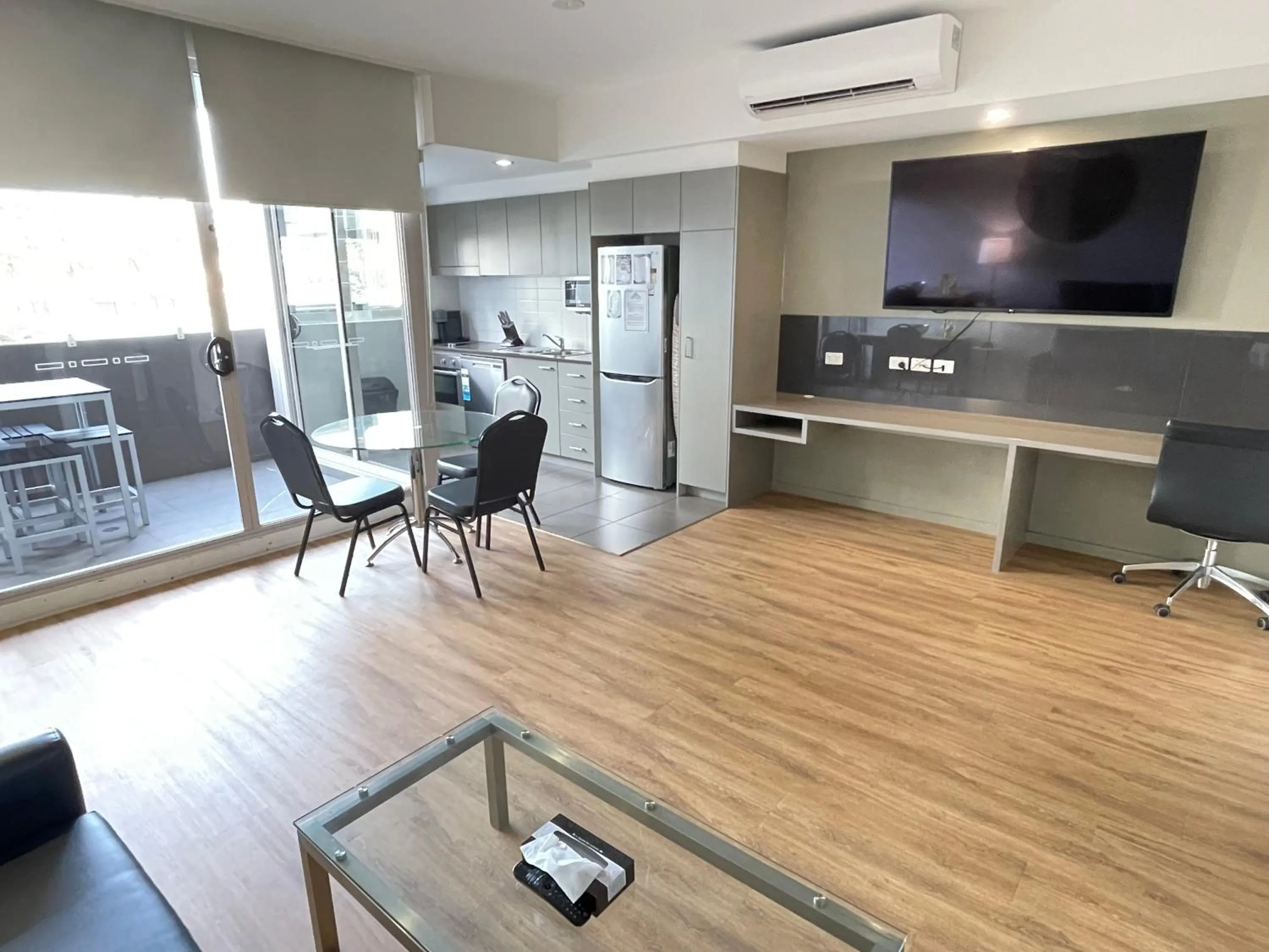 Honeysuckle Executive Apartments