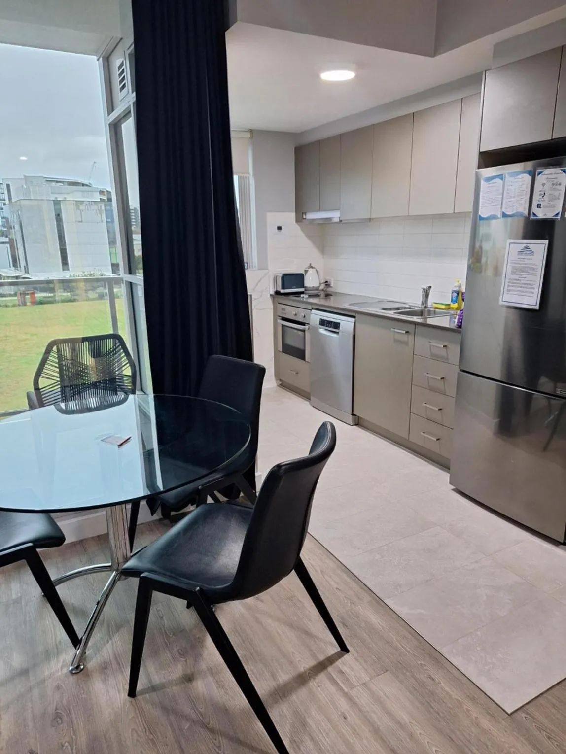 Honeysuckle Executive Apartments