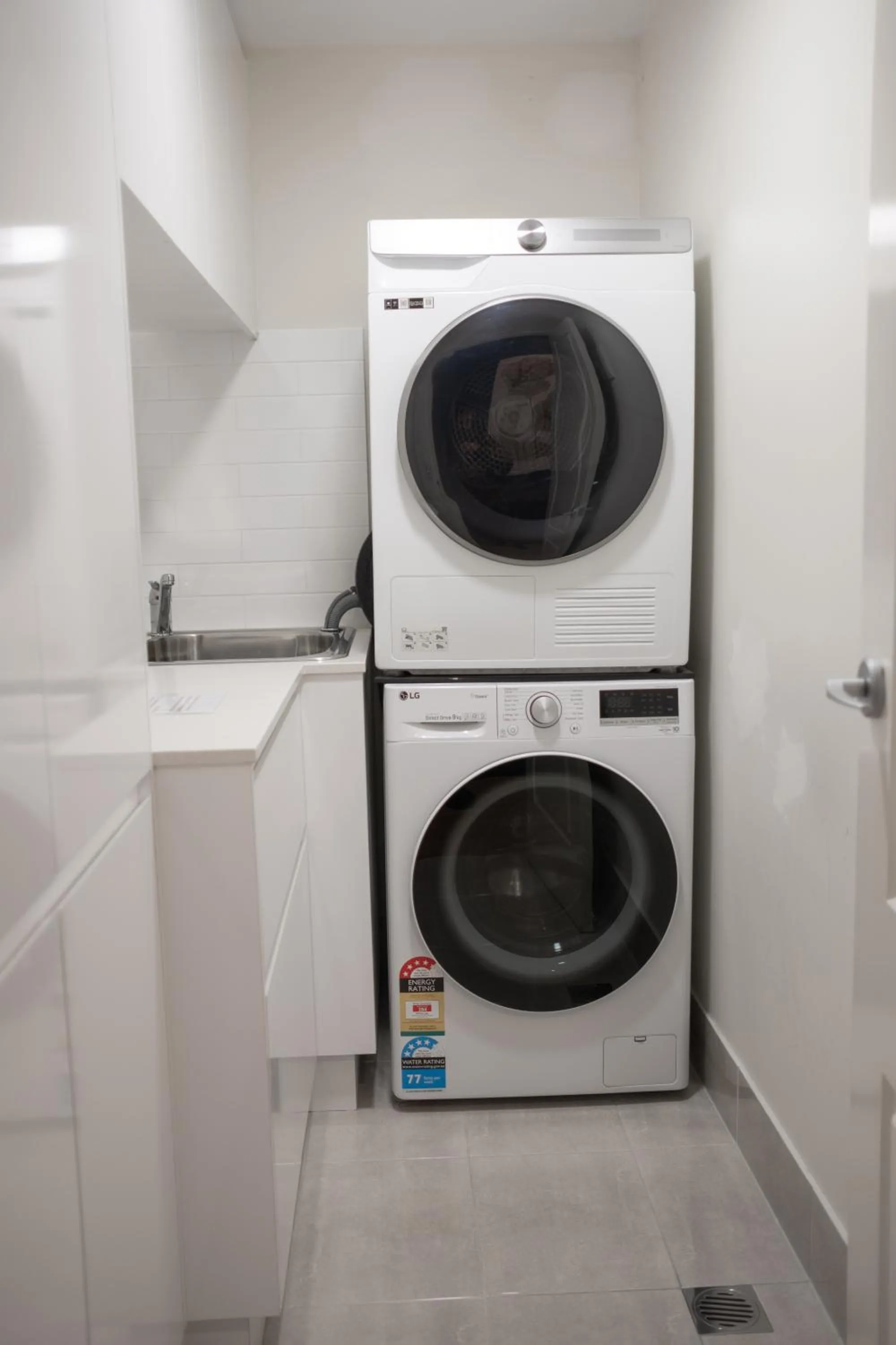 Honeysuckle Executive Apartments