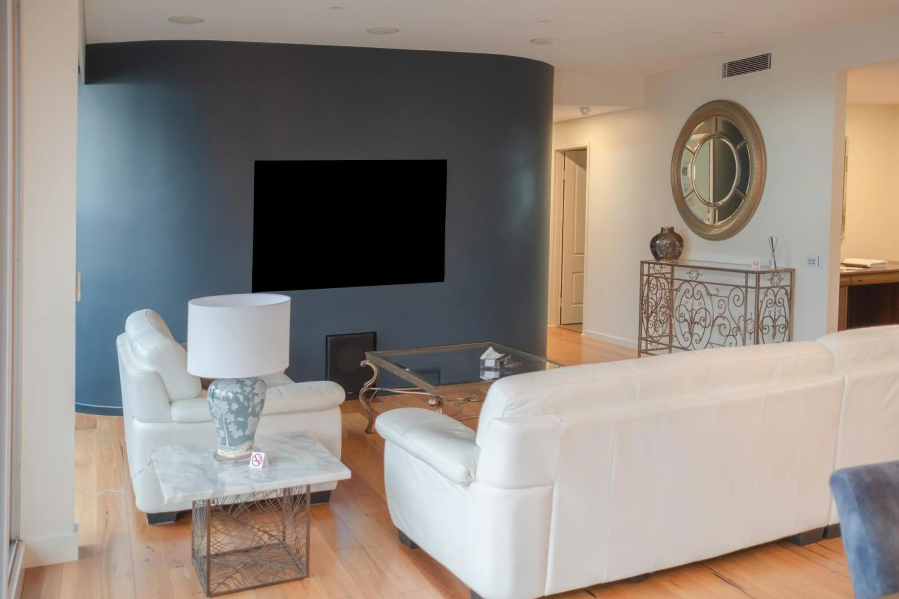 Honeysuckle Executive Apartments