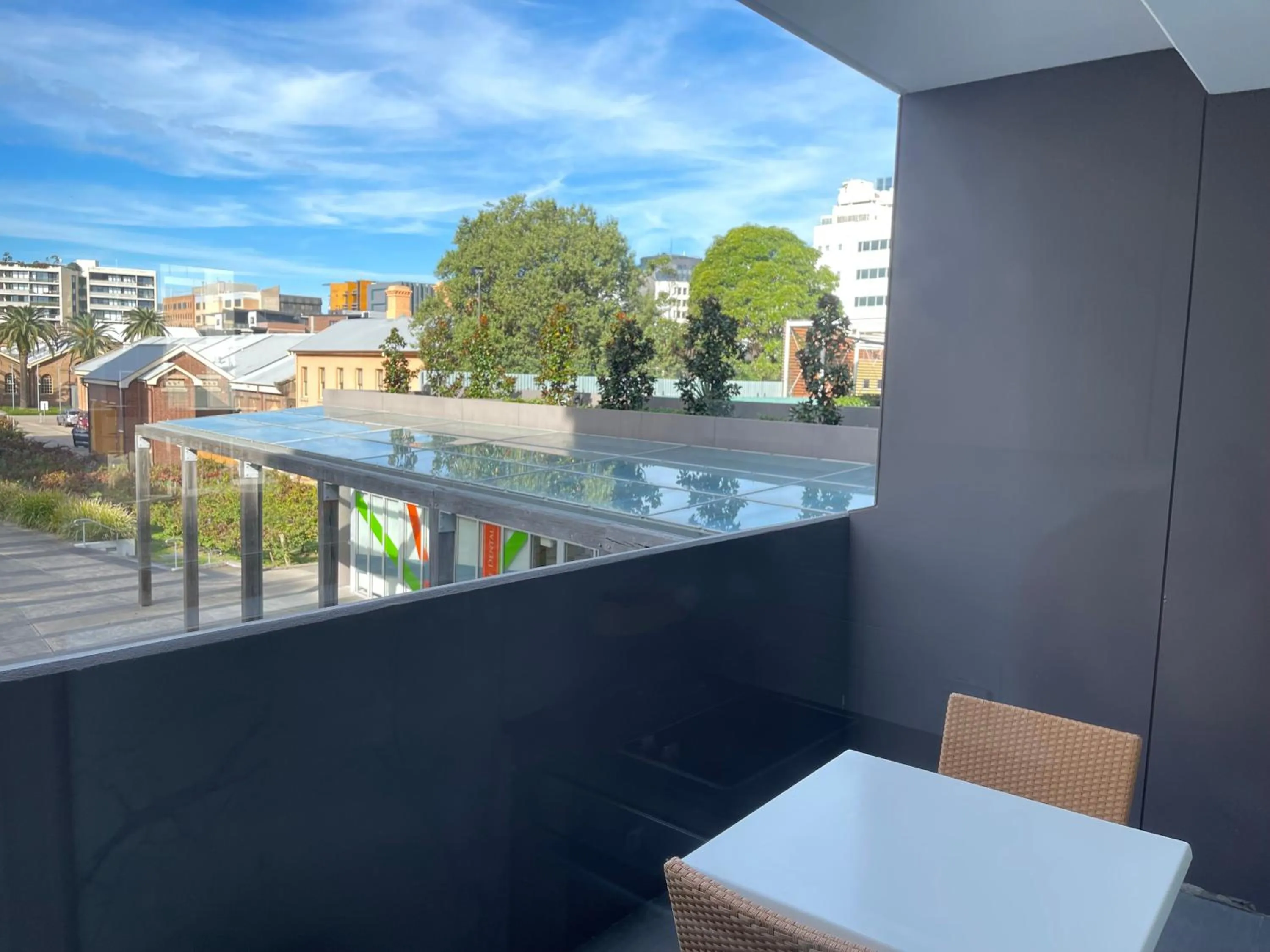 Honeysuckle Executive Apartments