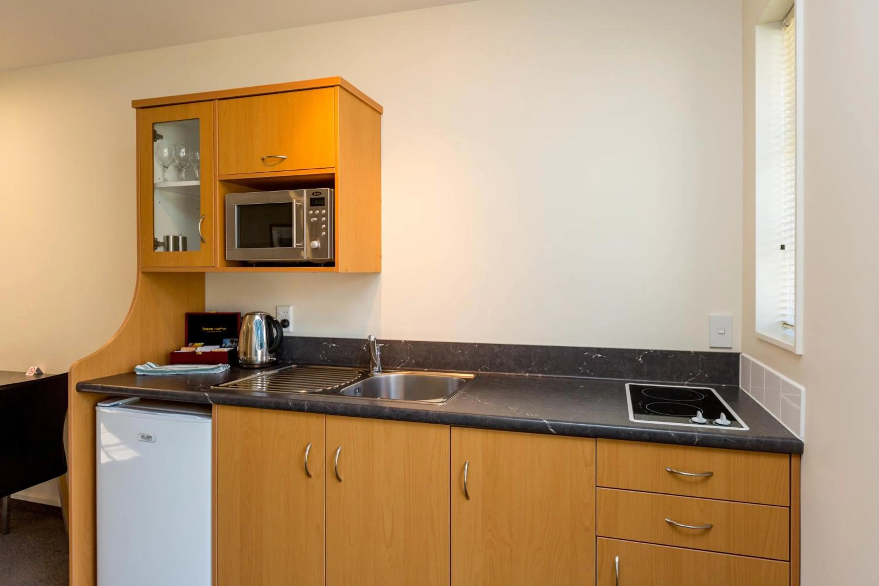 Living room in Aspen Court Motel Taihape