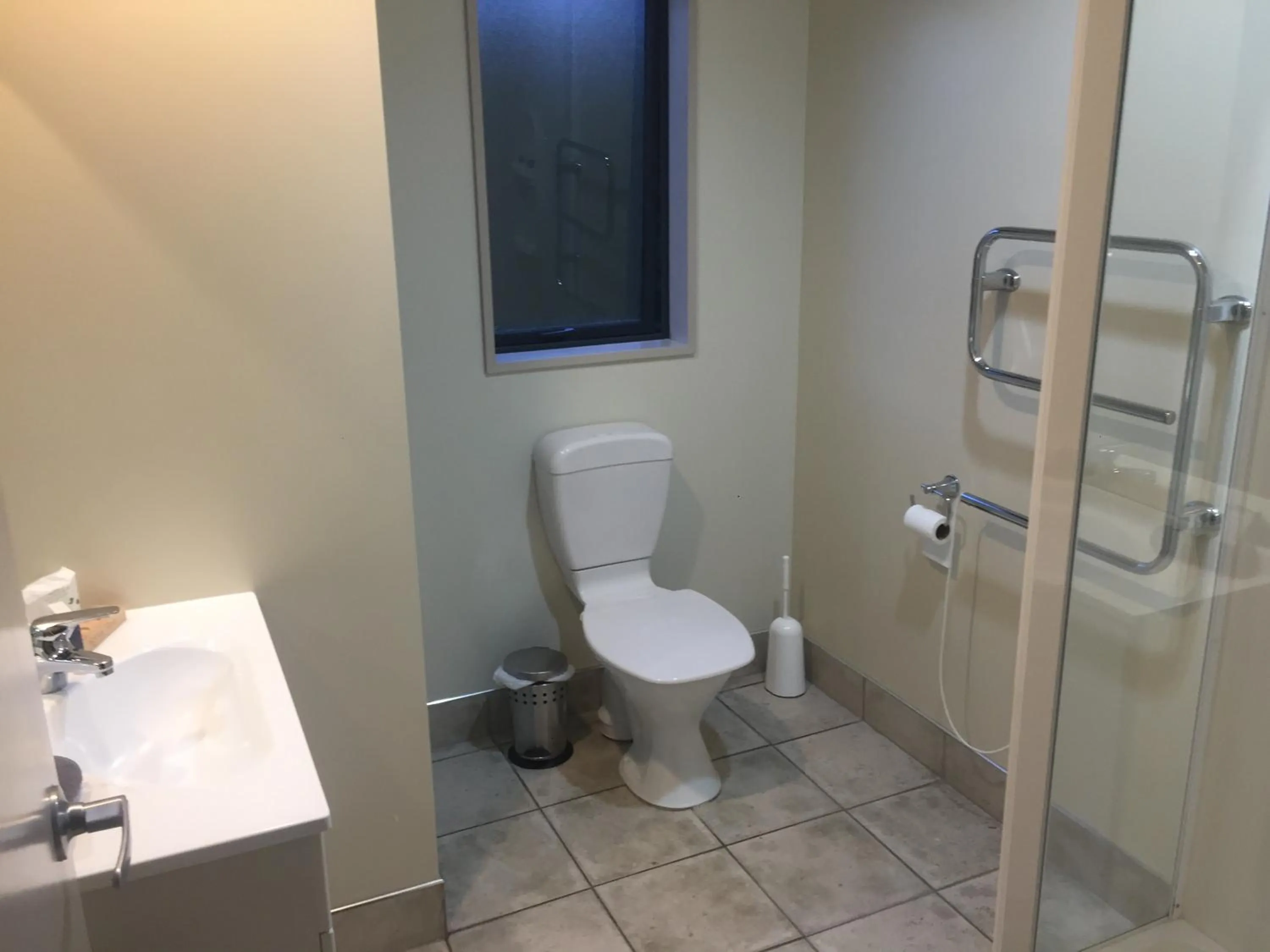 Fairway Motel & Apartments