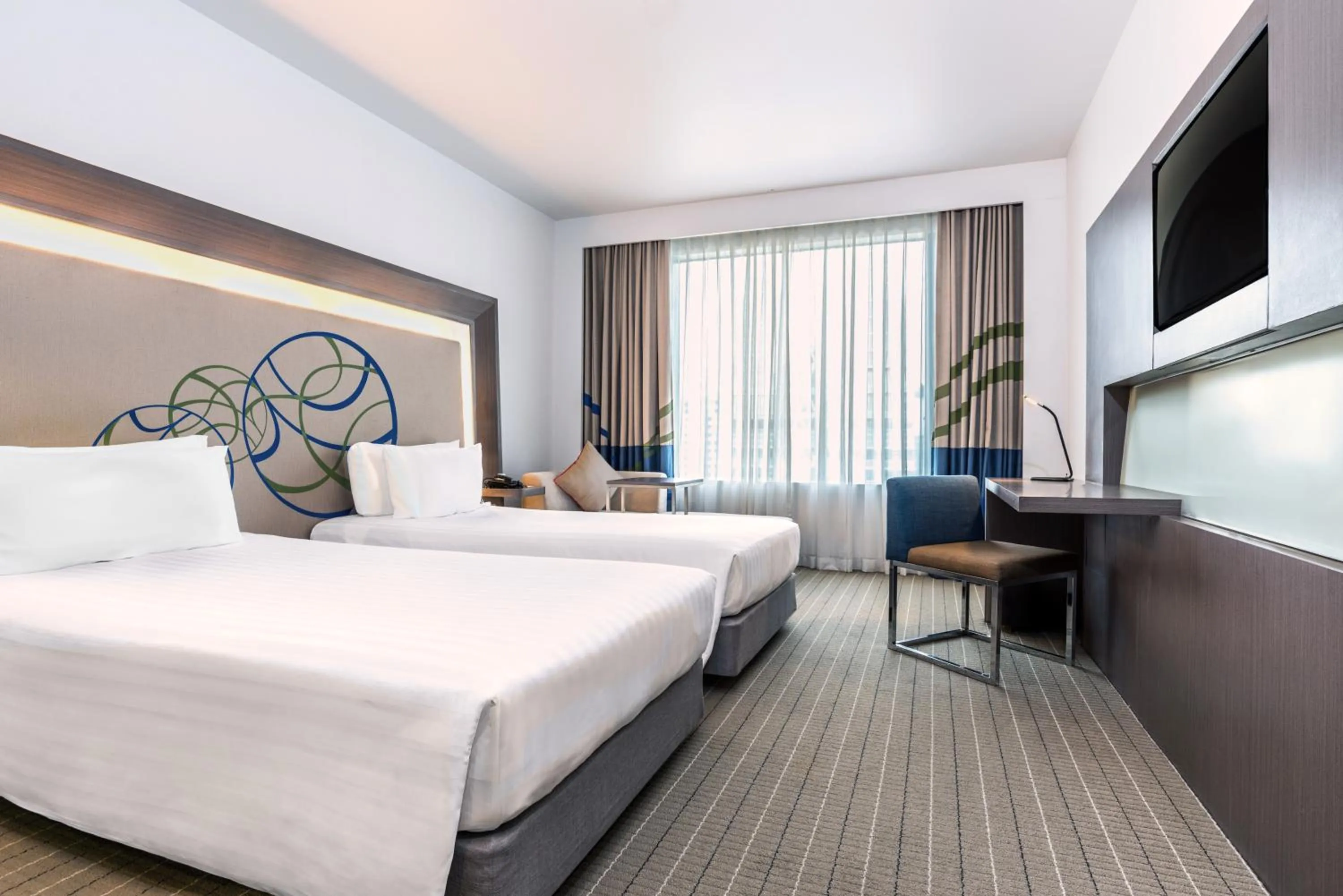 Bed in Four Points by Sheraton Bangkok Ploenchit Sukhumvit