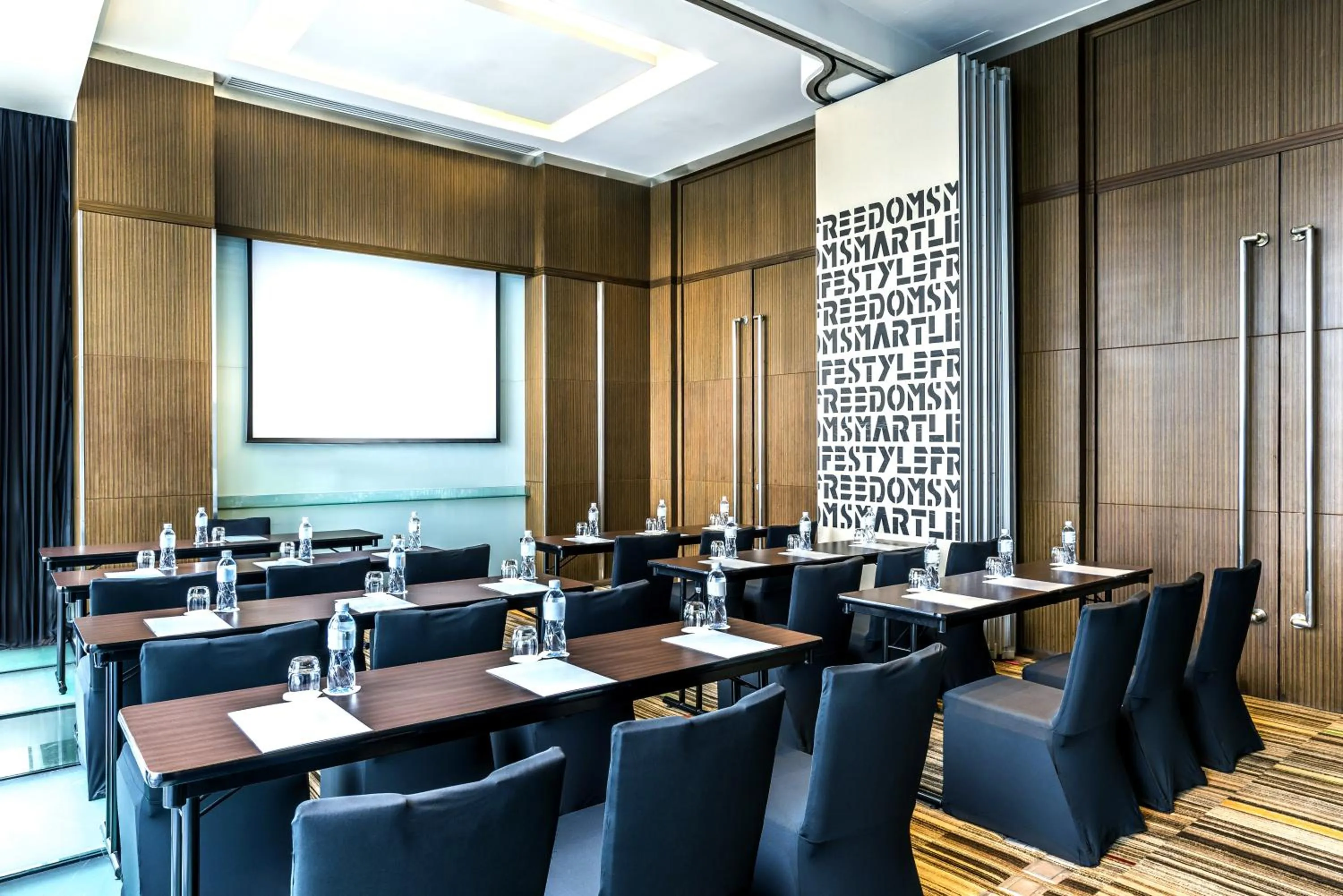 Meeting/conference room in Four Points by Sheraton Bangkok Ploenchit Sukhumvit