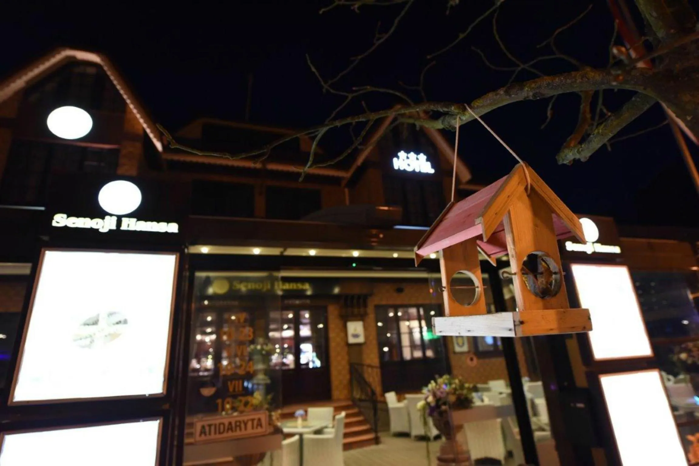 Facade/entrance in Senoji Hansa Hotel