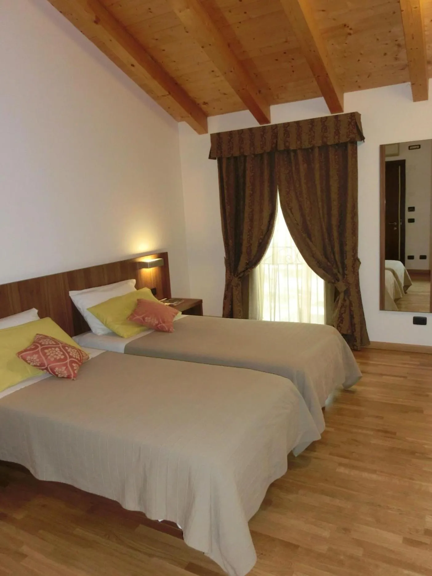 Photo of the whole room, Bed in Hotel C25