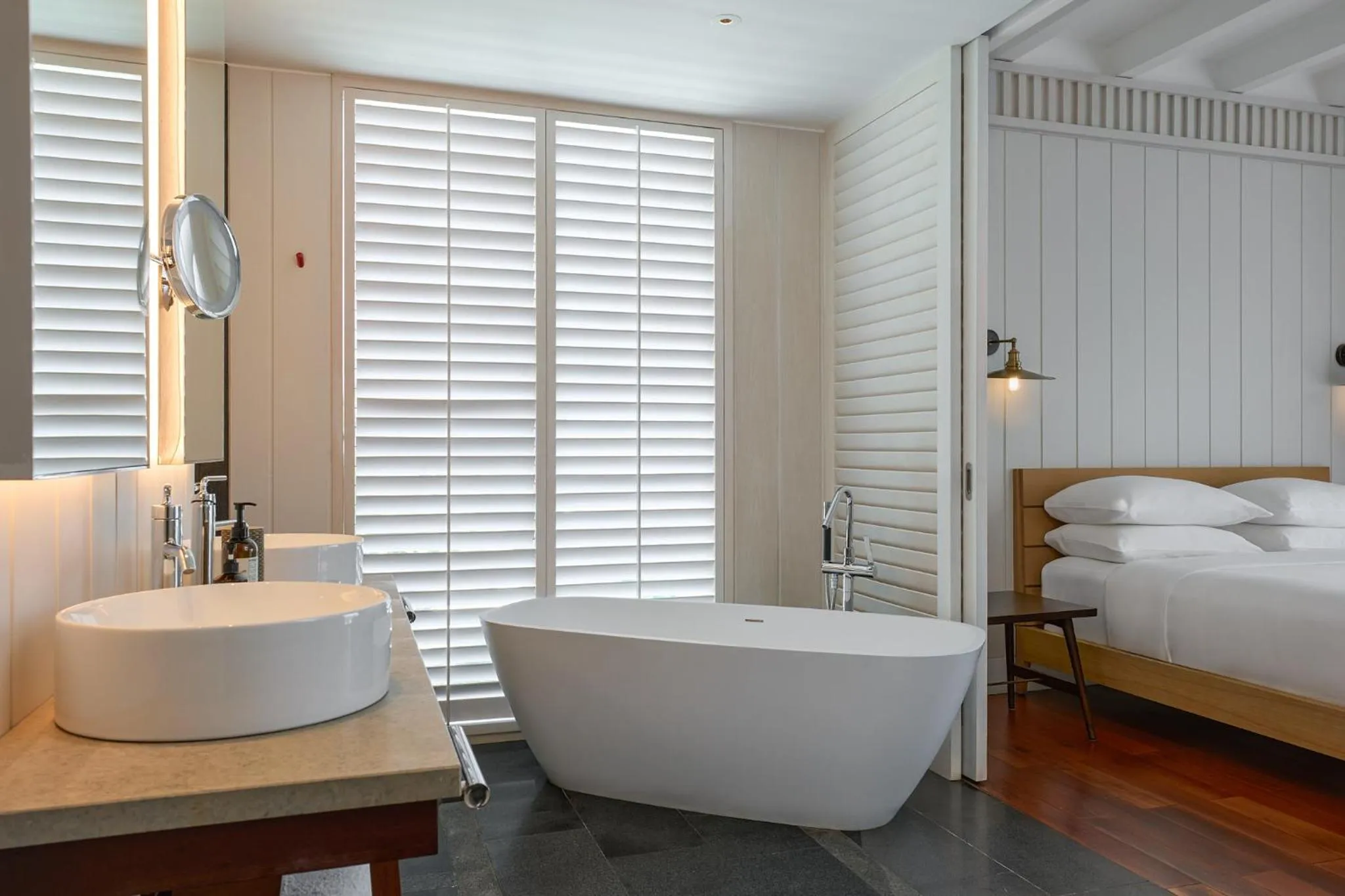 Bed in Park Hyatt St. Kitts