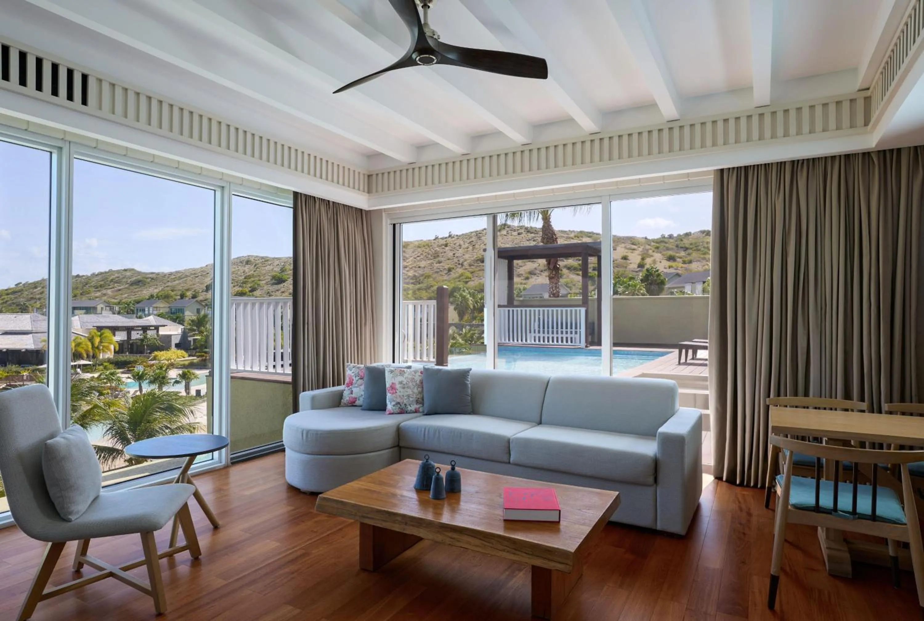 Photo of the whole room in Park Hyatt St. Kitts