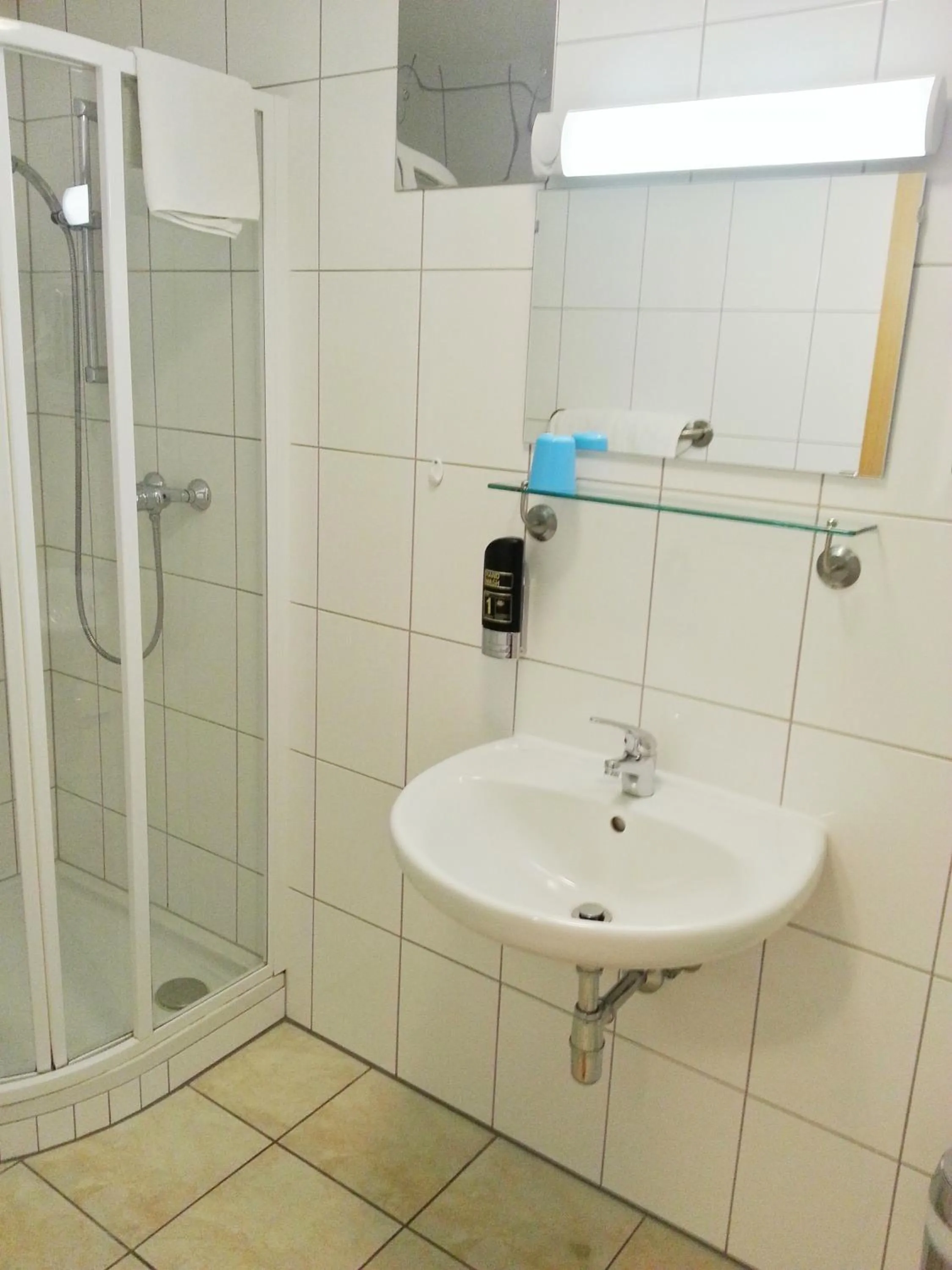 Bathroom in Pension Weisses Lamm