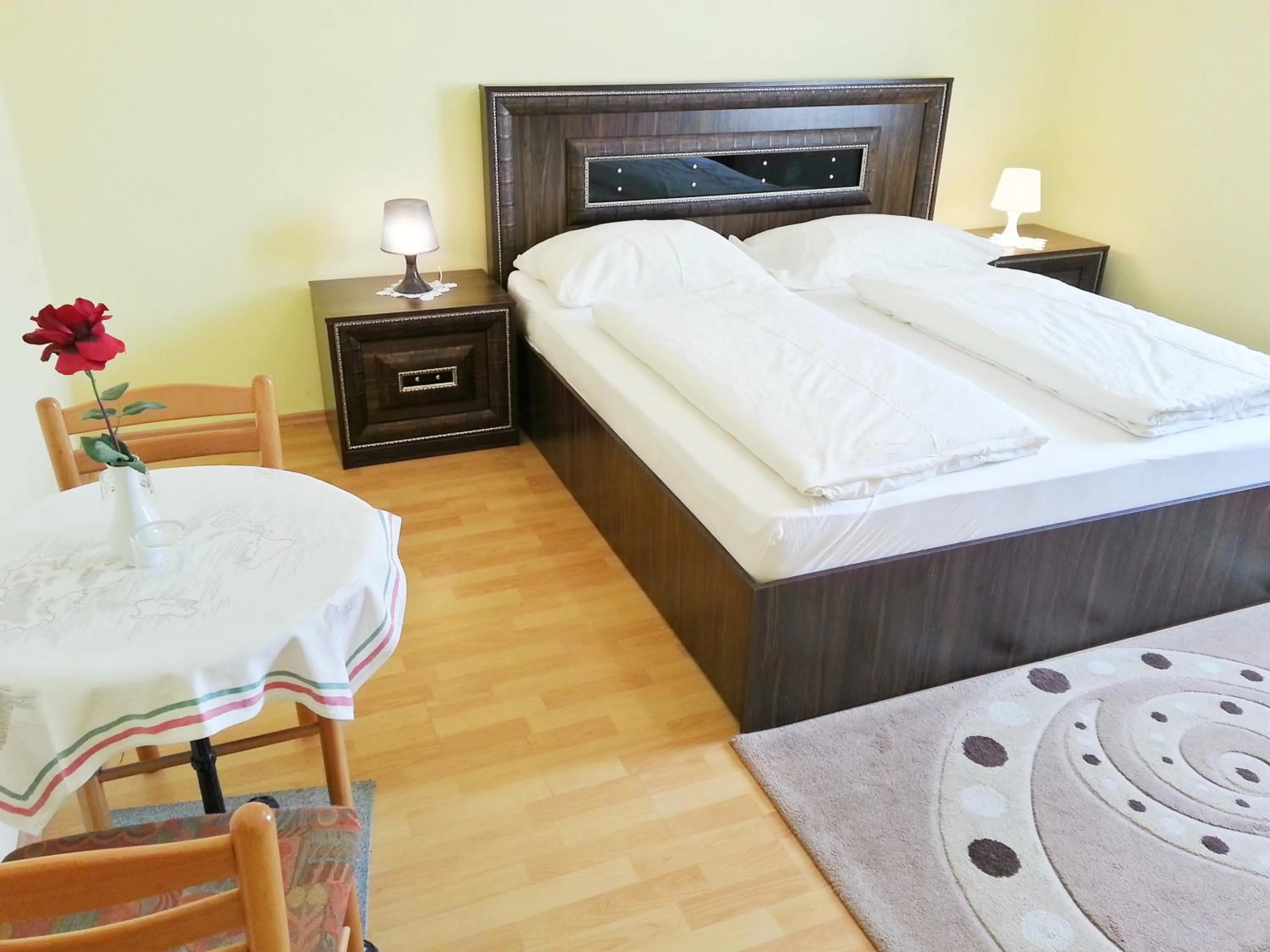 Bedroom, Bed in Pension Weisses Lamm