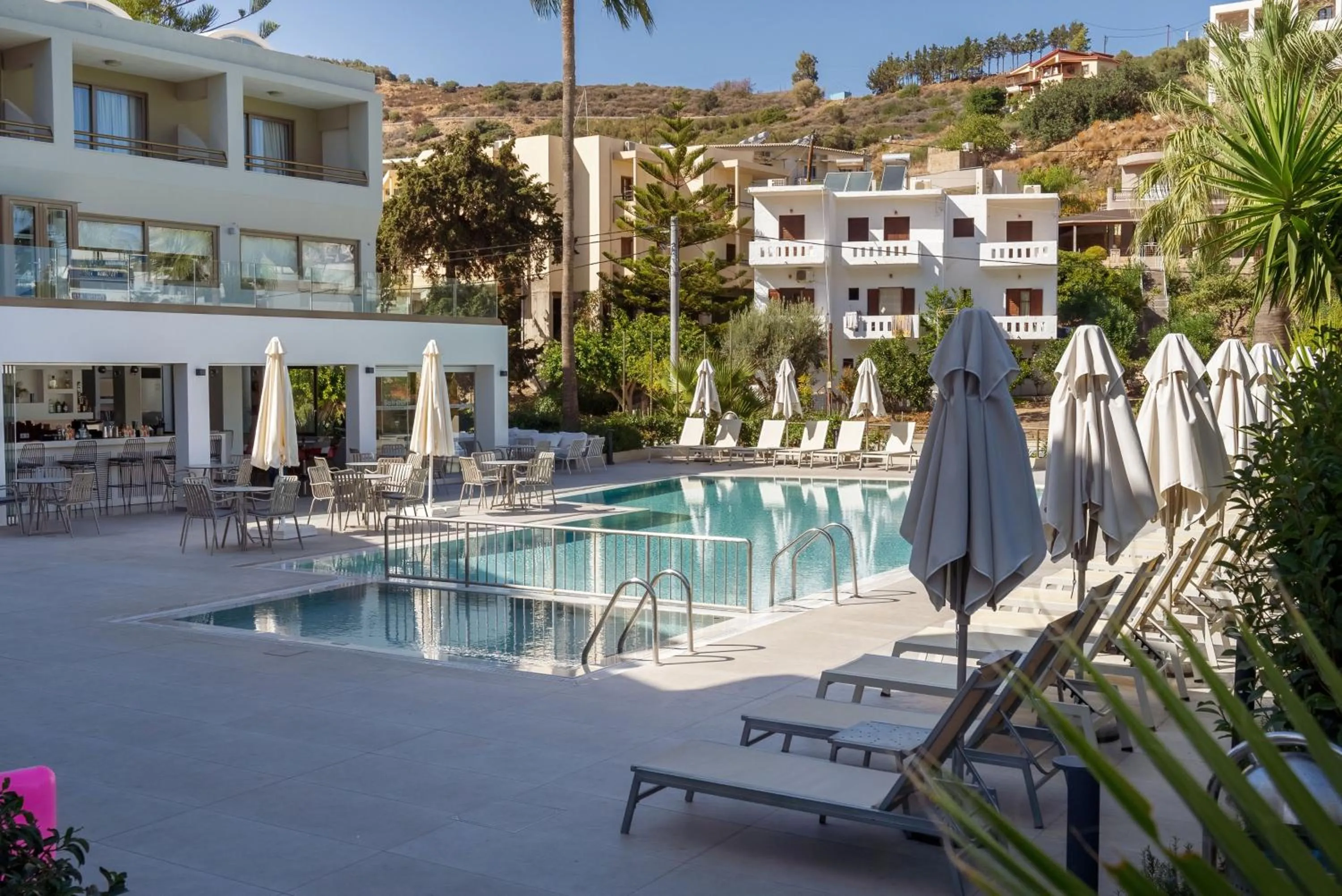 Swimming pool in Bali Star Resort Hotel