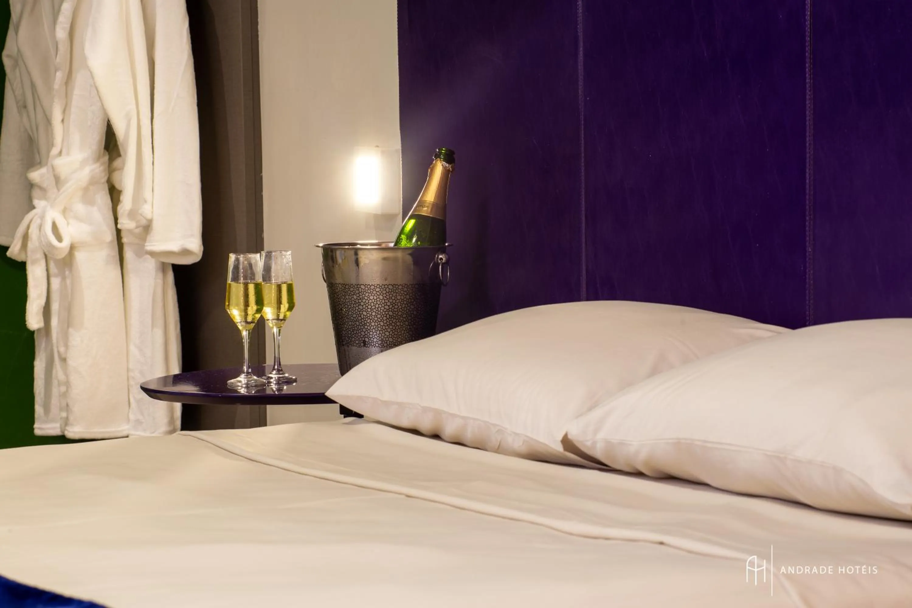 Bedroom, Bed in Rede Andrade Docas