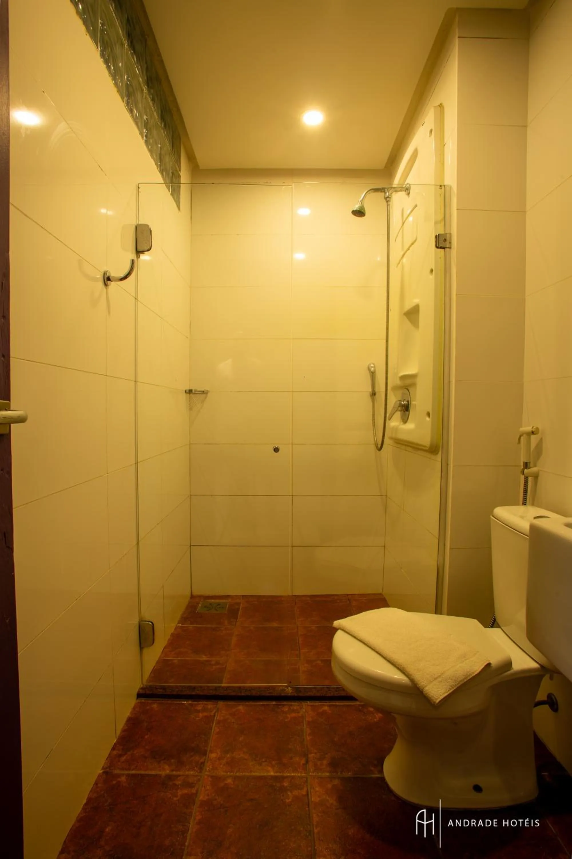 Toilet in Rede Andrade Docas