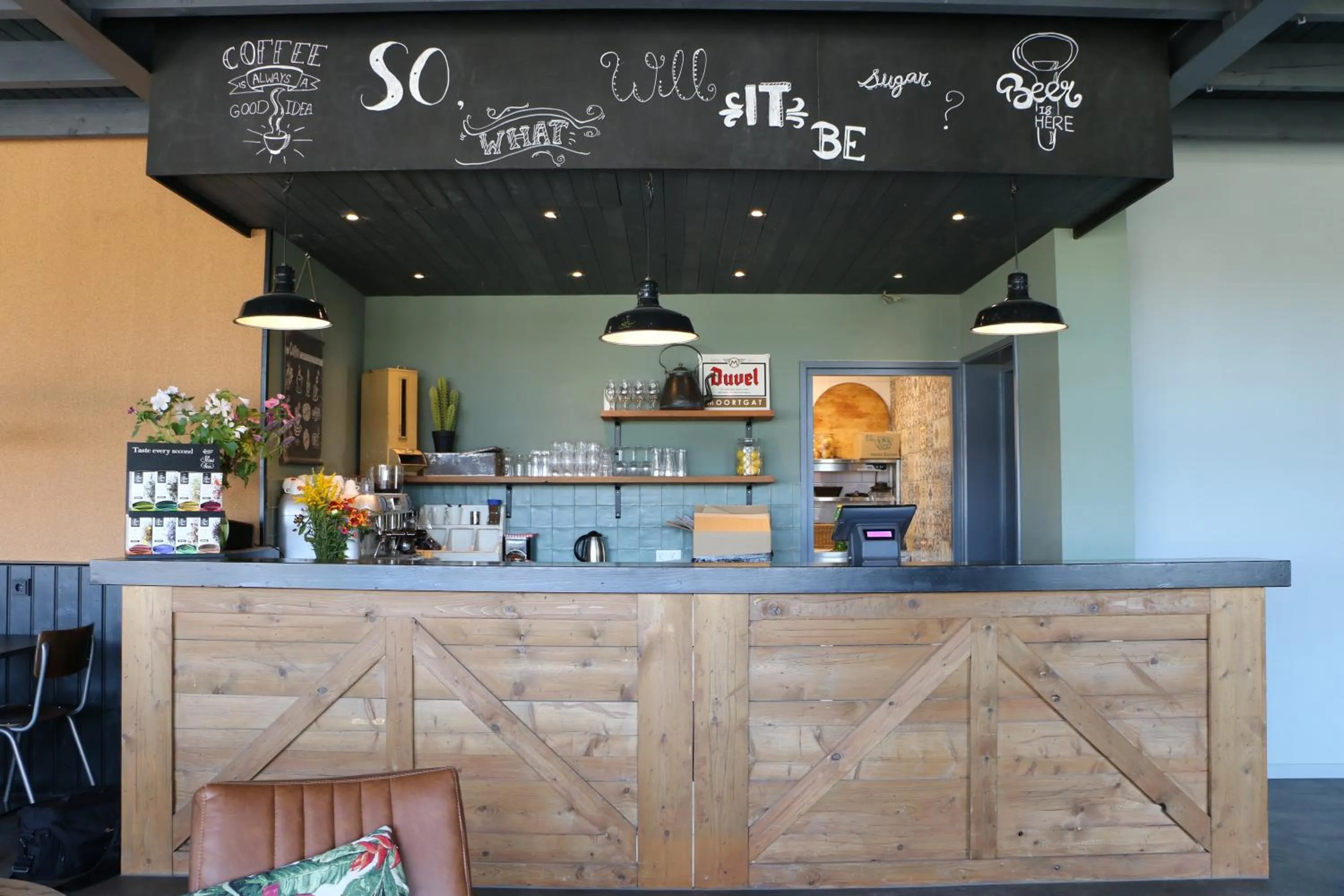 Property building in Hotel Chalets Middelburg