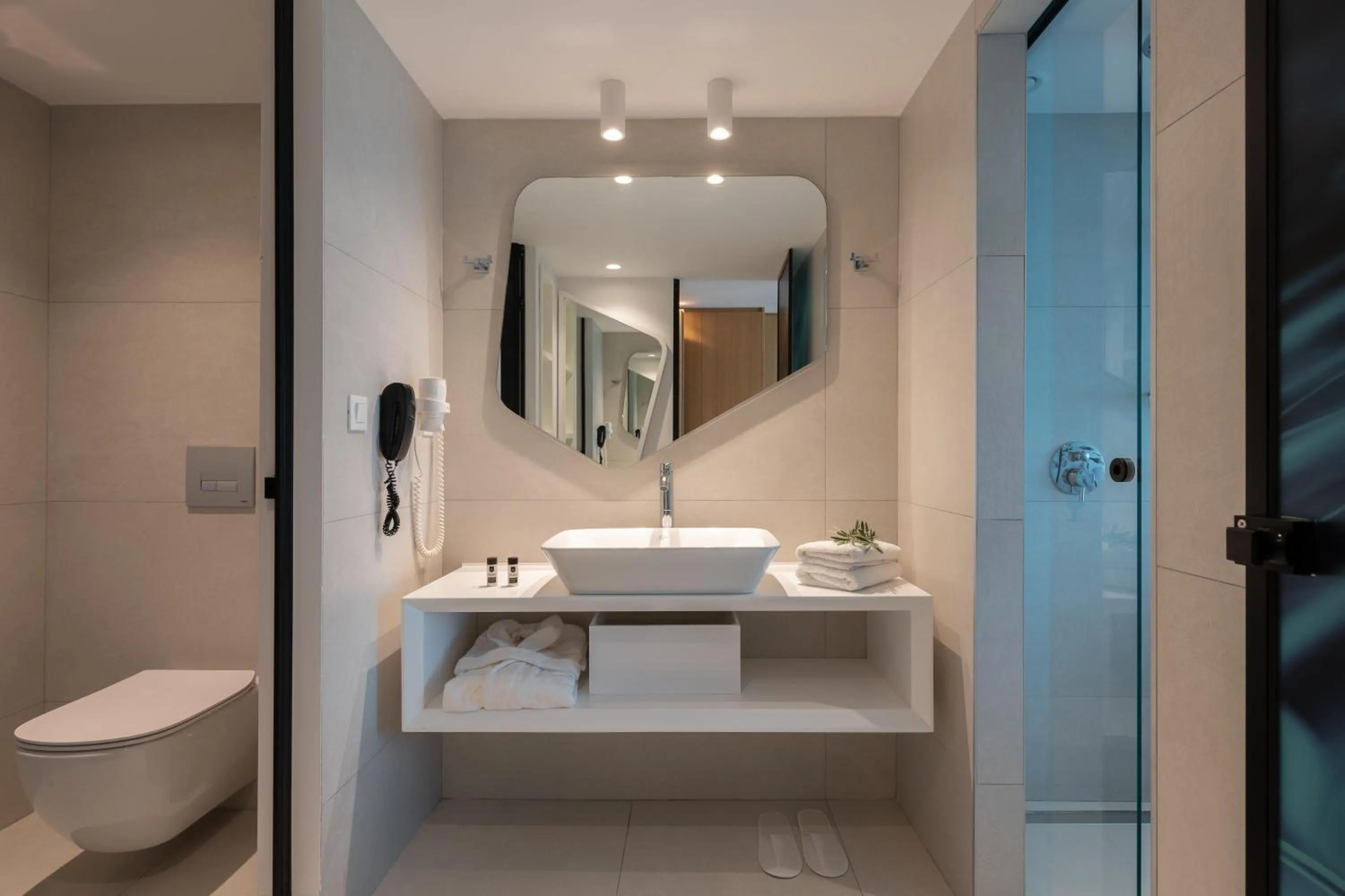 Bathroom in Arina Beach Resort