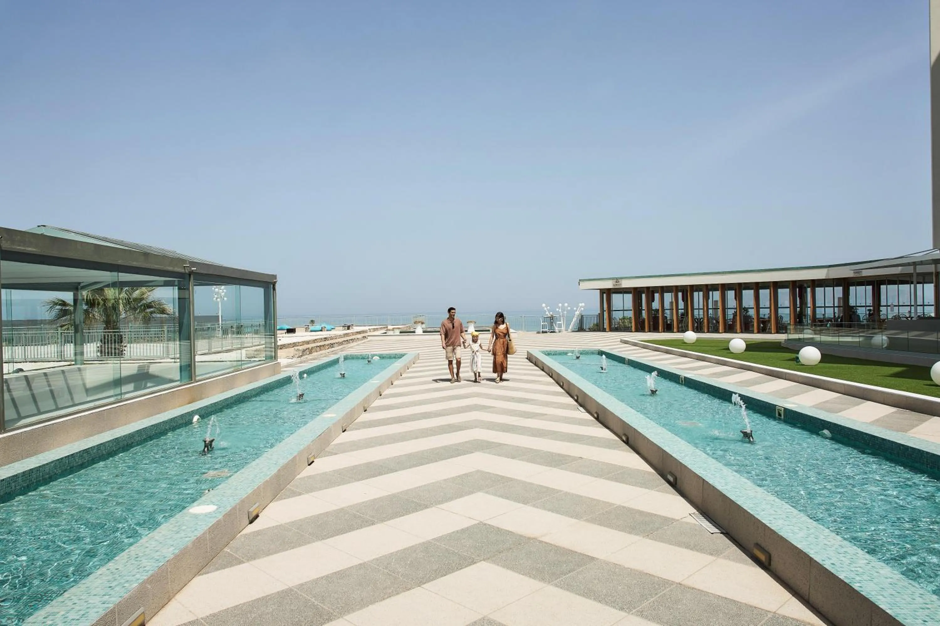 Swimming pool in Arina Beach Resort