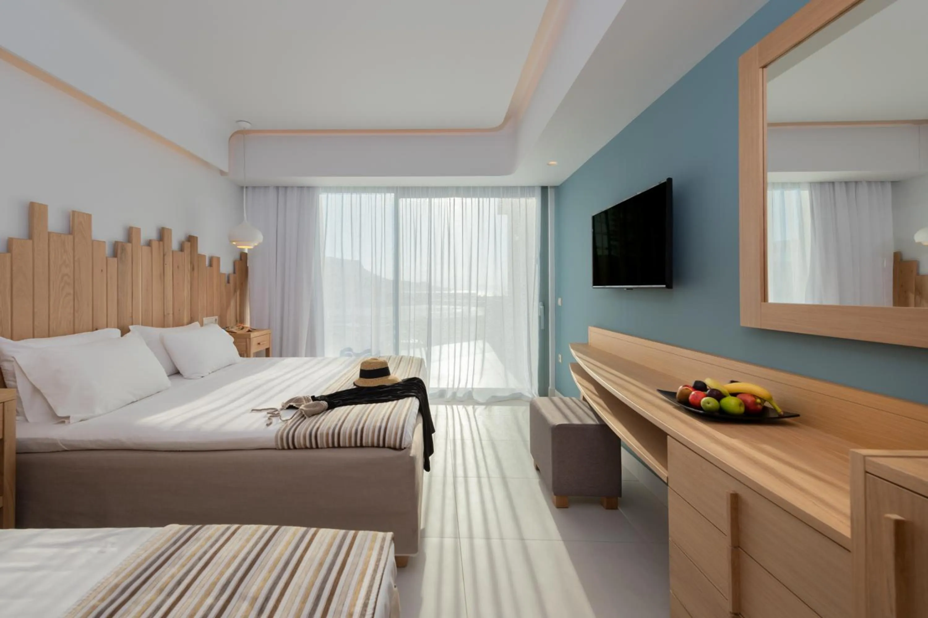 Bed in Arina Beach Resort