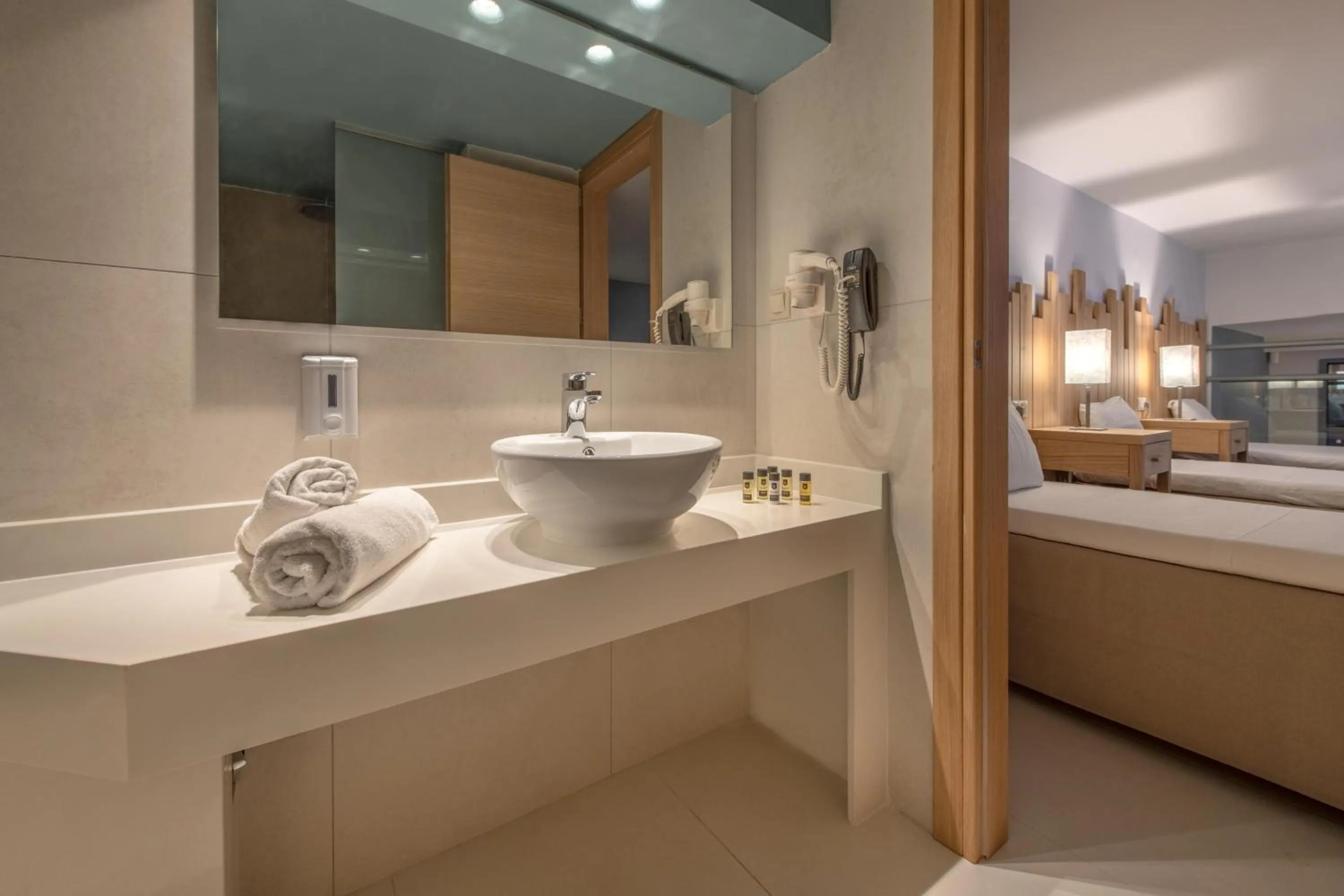 Bathroom, Bed in Arina Beach Resort