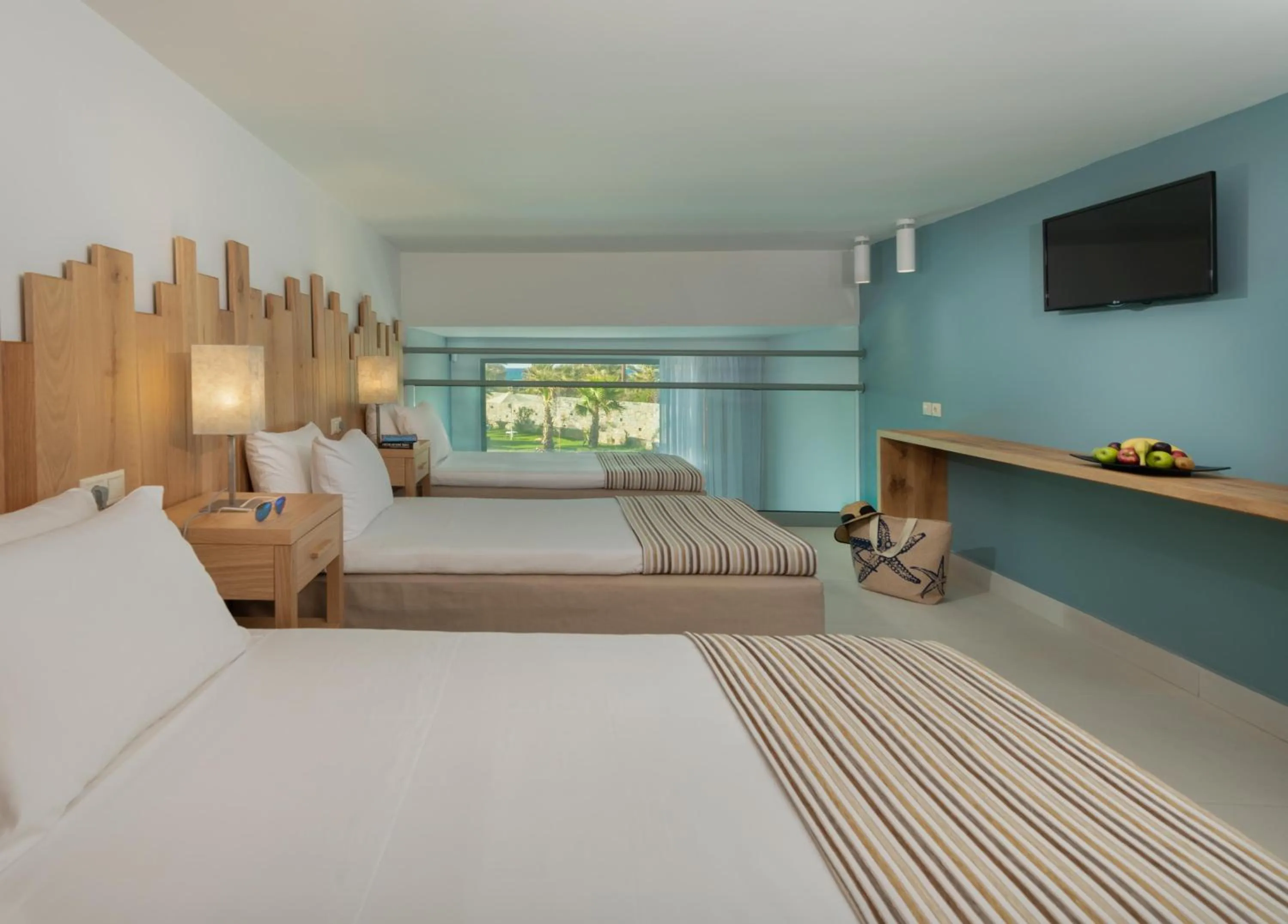 Photo of the whole room, Bed in Arina Beach Resort
