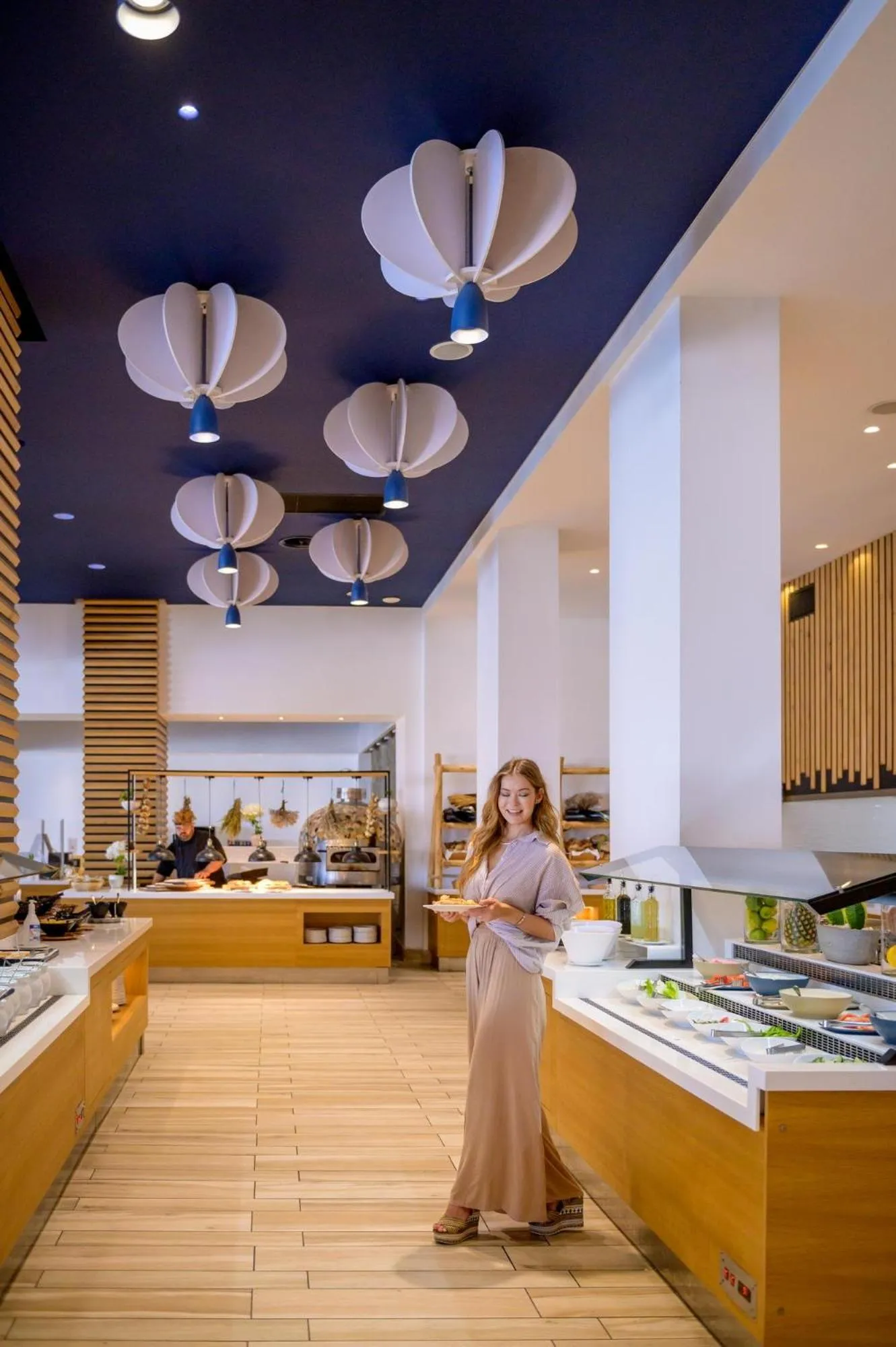 Restaurant/places to eat in Arina Beach Resort