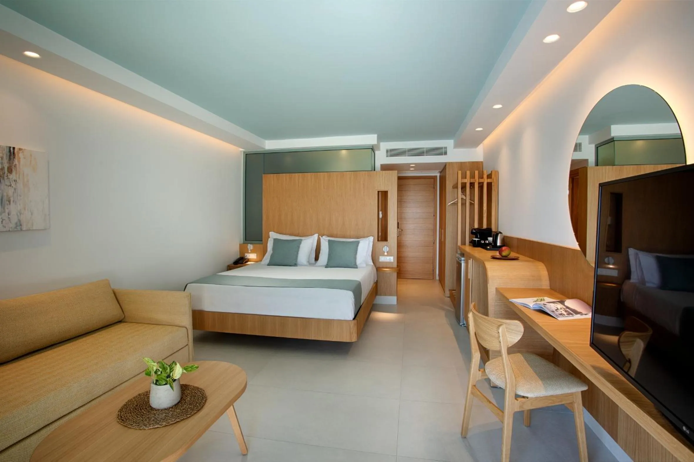 Bed in Arina Beach Resort
