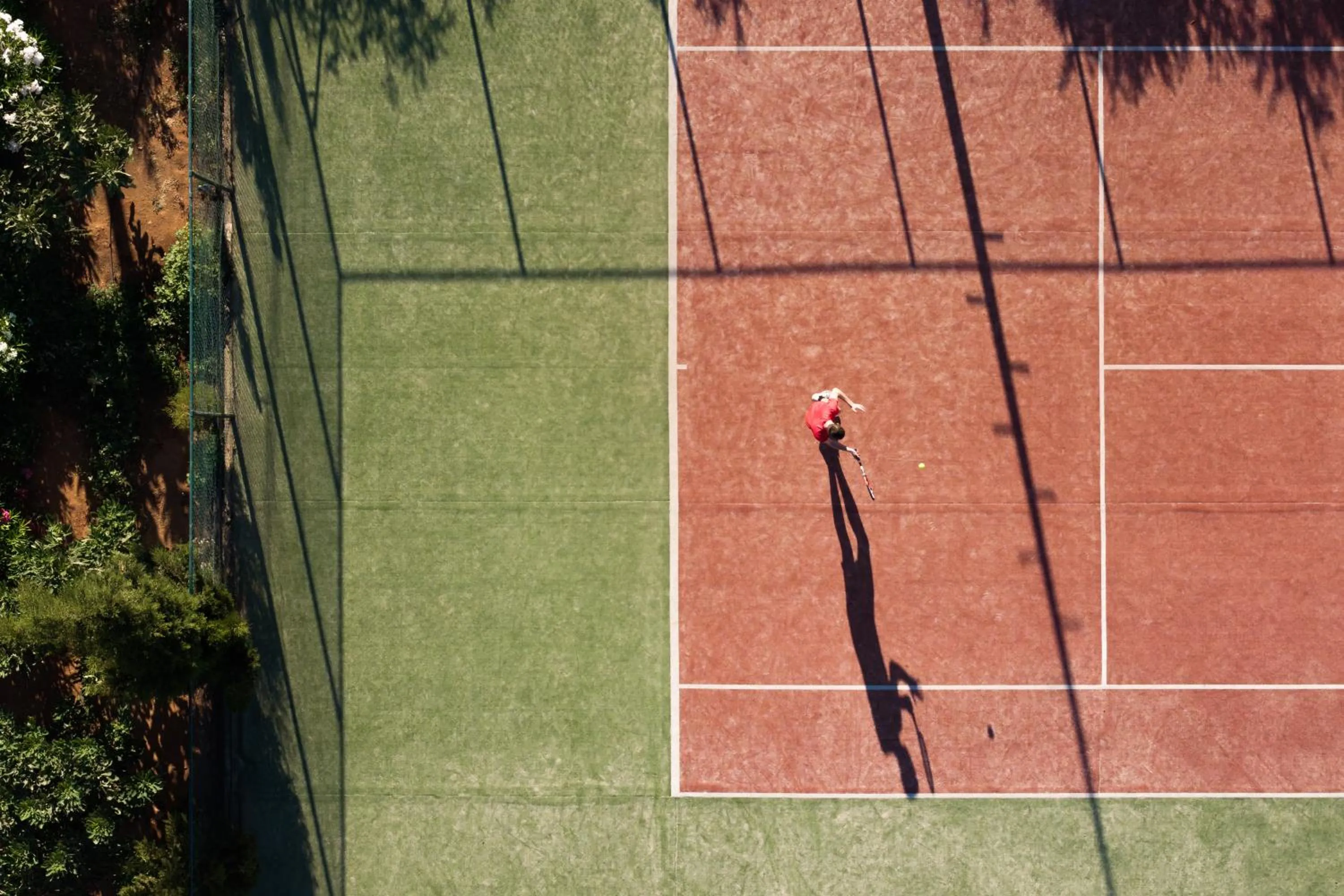 Tennis court in Arina Beach Resort