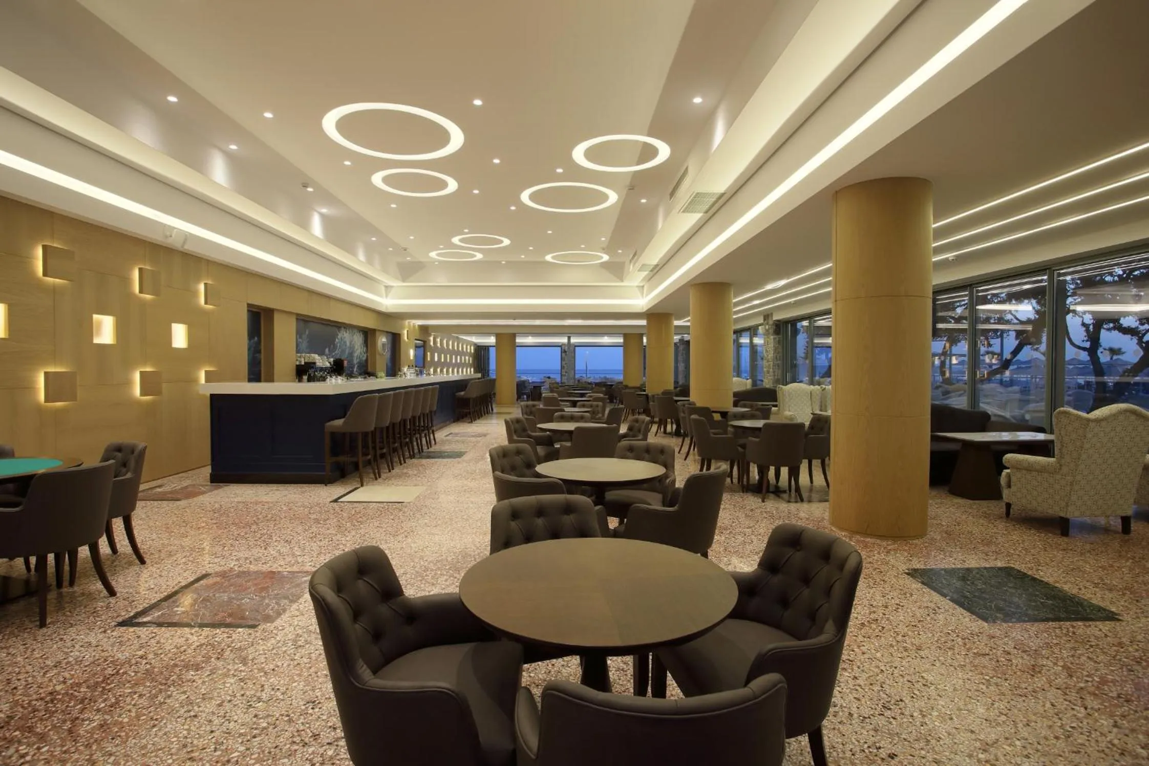 Lounge or bar in Arina Beach Resort