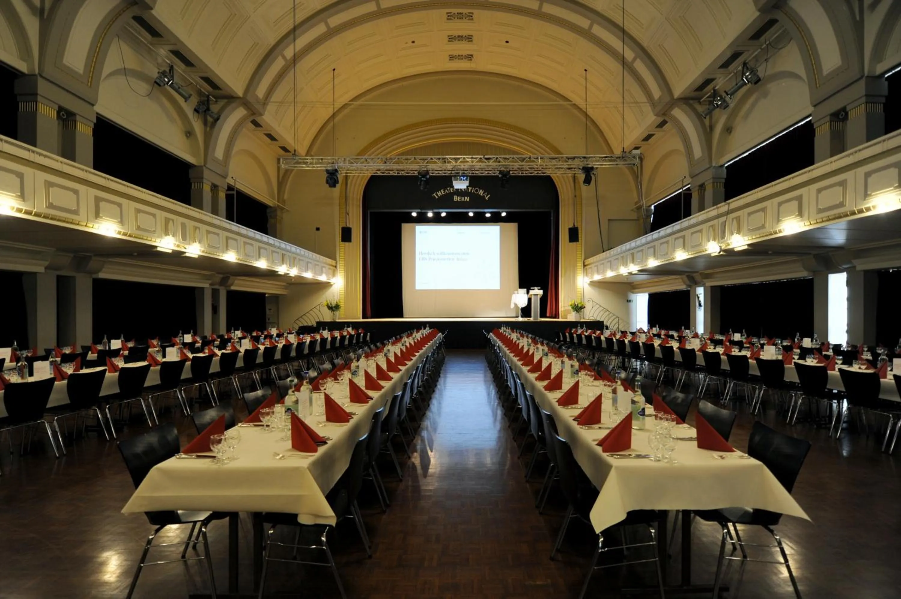 Banquet/Function facilities in Hotel National Bern