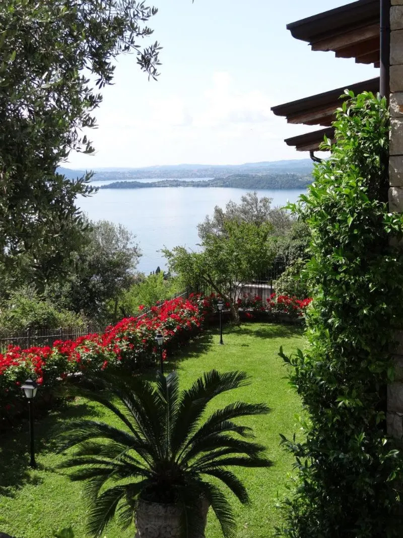 Garden view in Belvedere Hotel & Villa