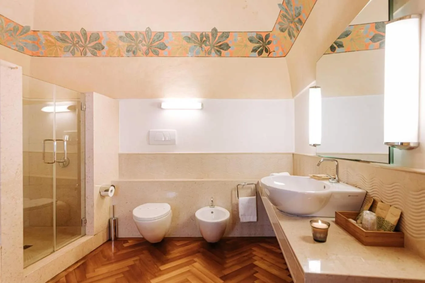 Hot Tub in Santa Rosa Relais