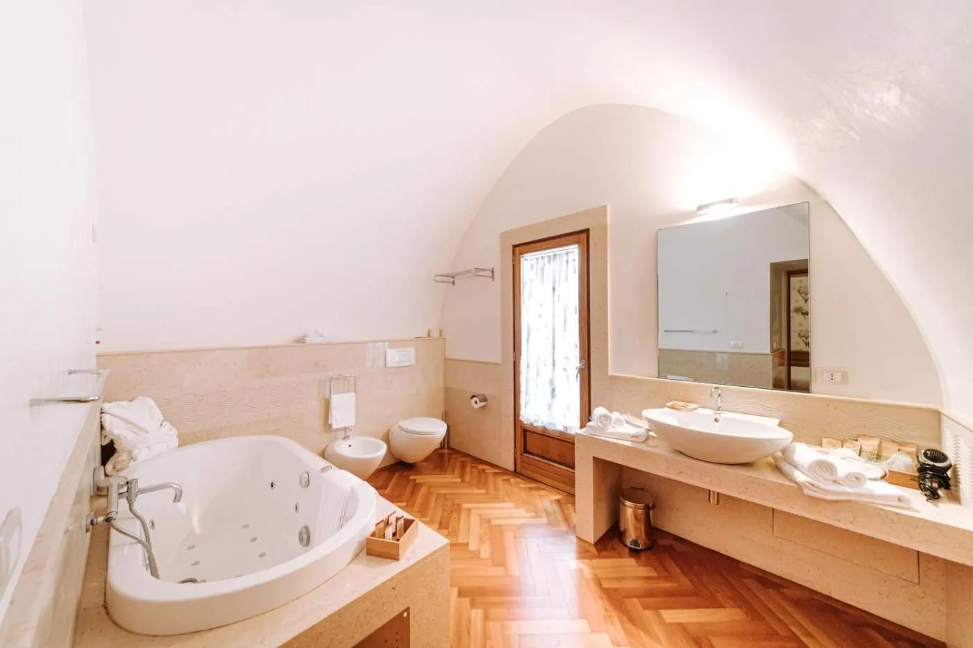 Bathroom in Santa Rosa Relais