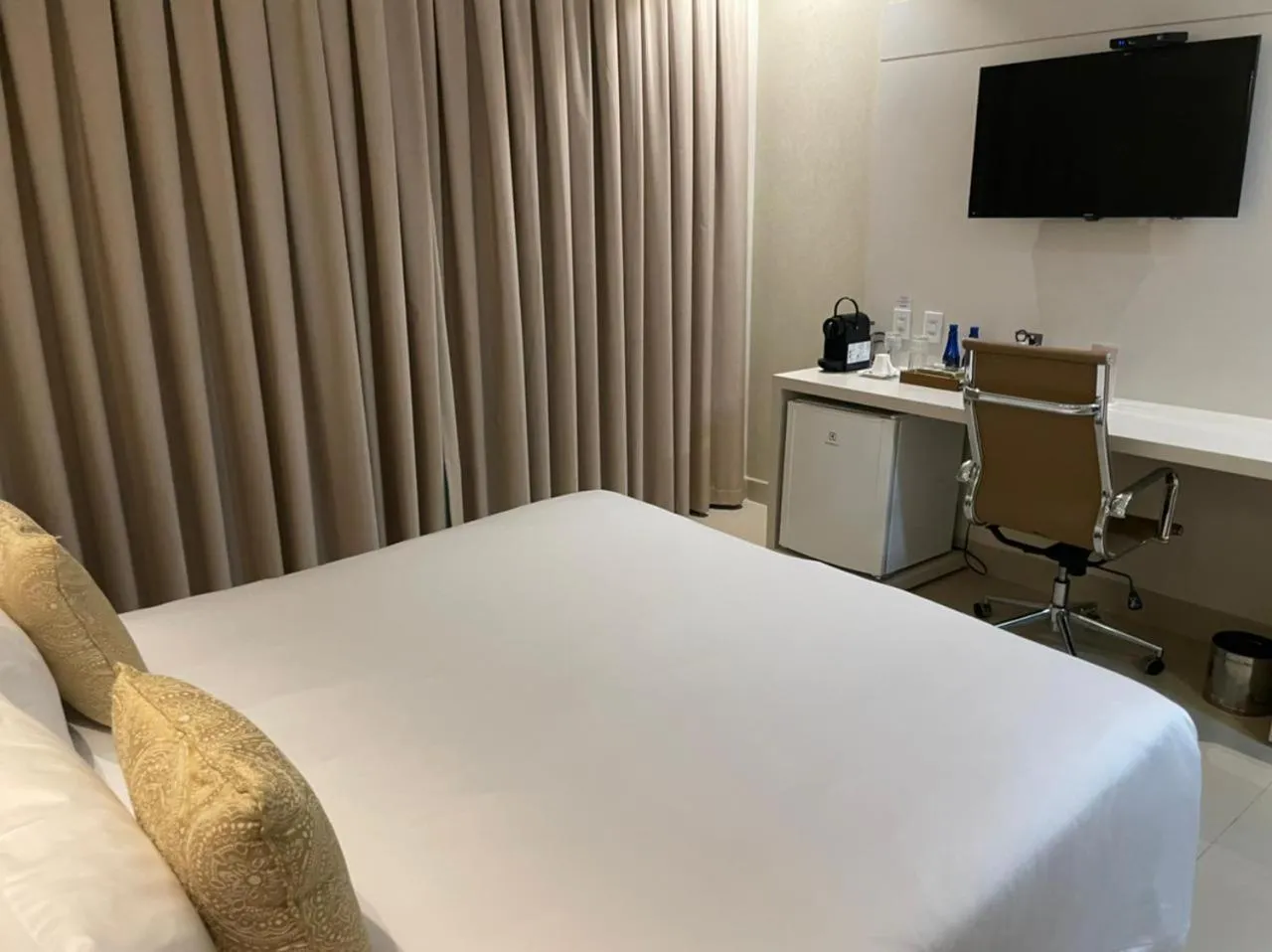 Bed in Golden Lis Hotel Boutique