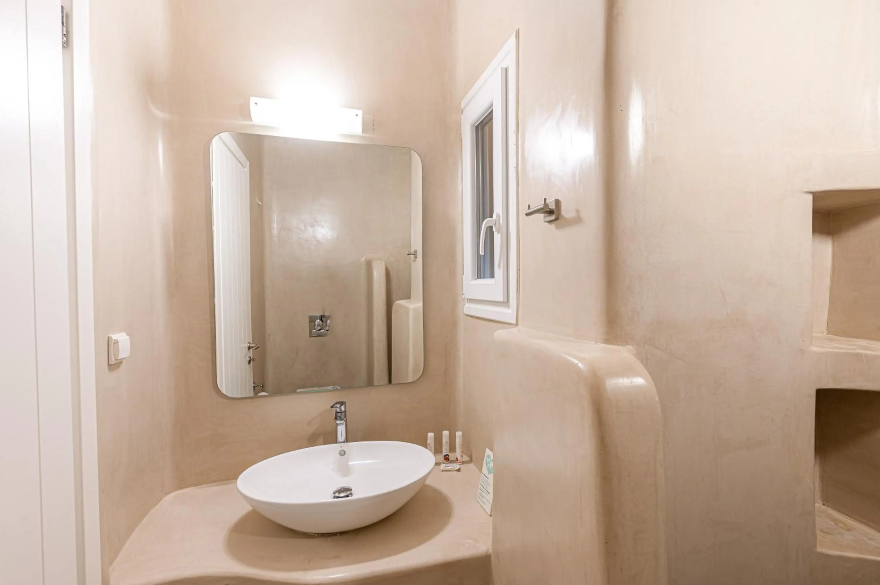 Bathroom in Carpe Diem Villas Mykonos ,Heated Pool!