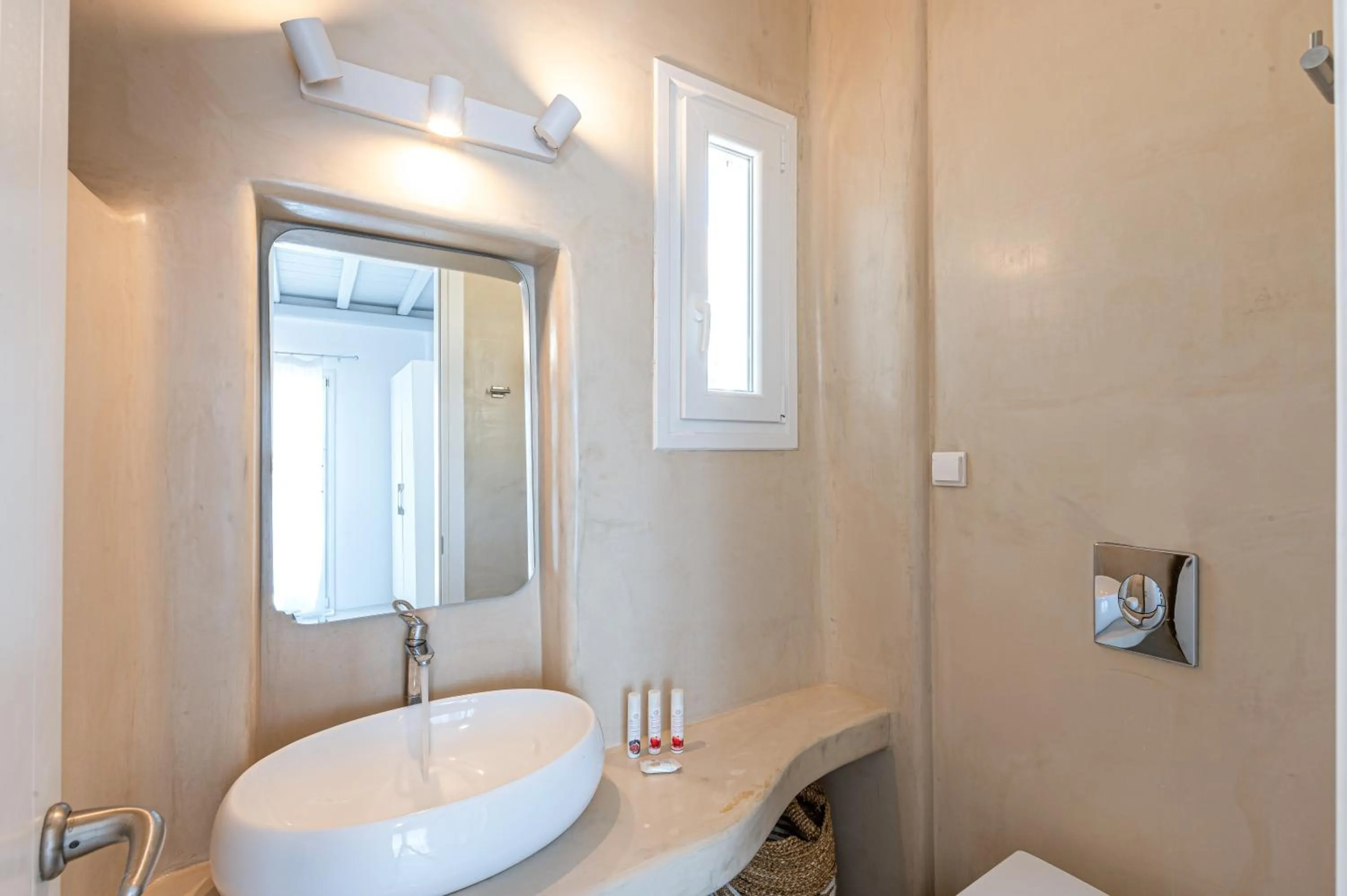 Bathroom in Carpe Diem Villas Mykonos ,Heated Pool!