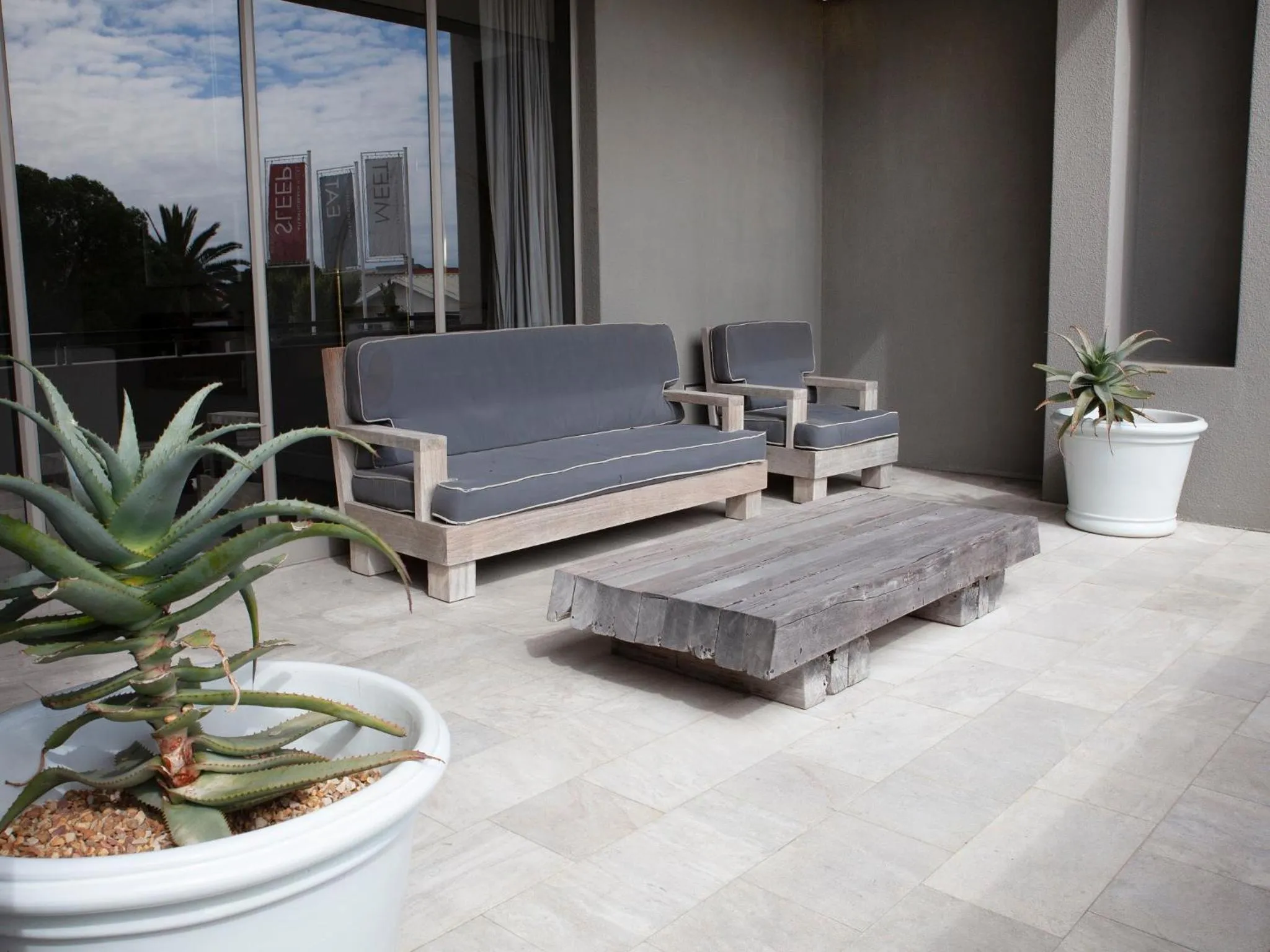 Patio in Atlantic Beach Hotel