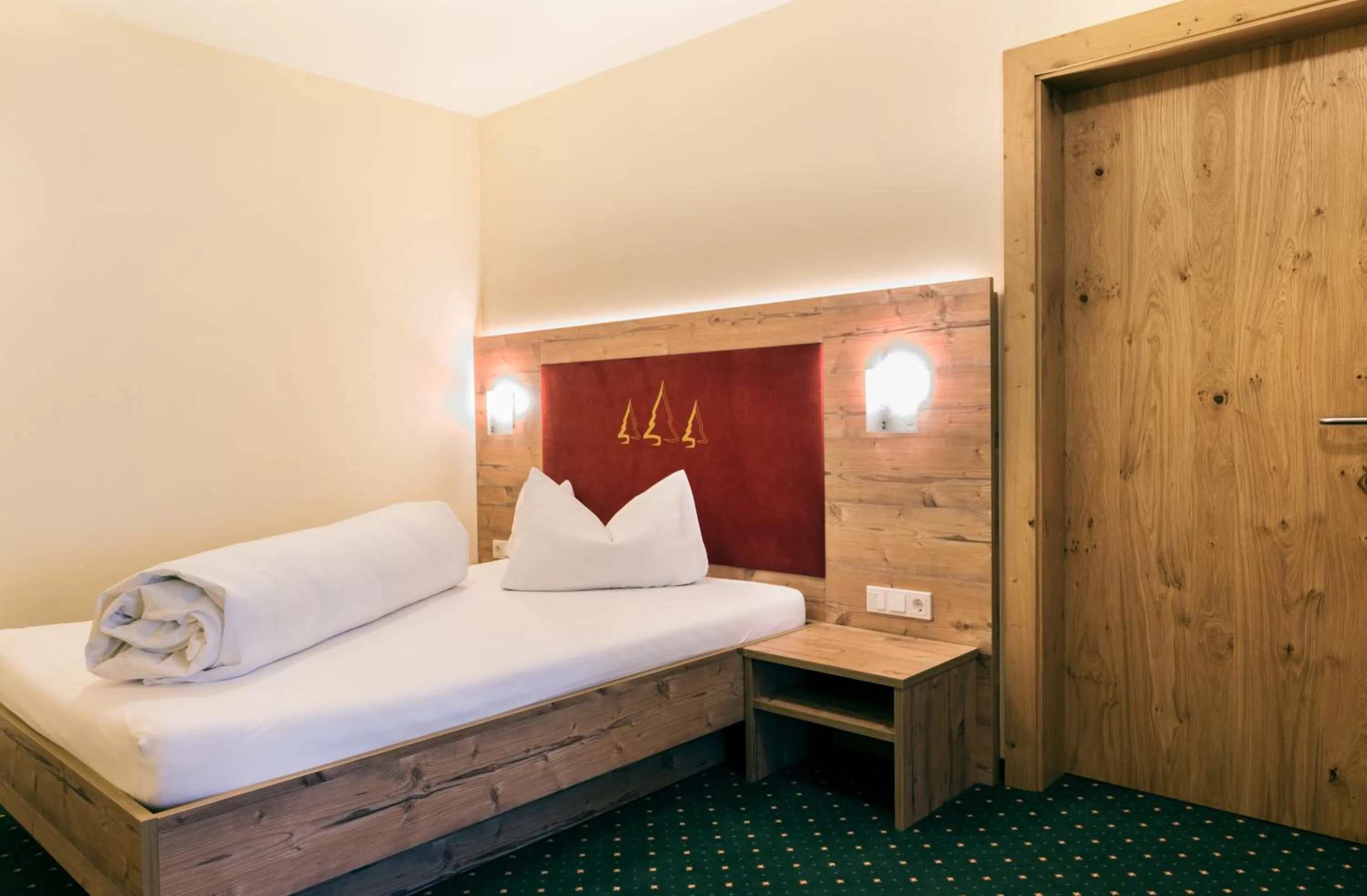 Bedroom, Bed in Hotel Waldcafe