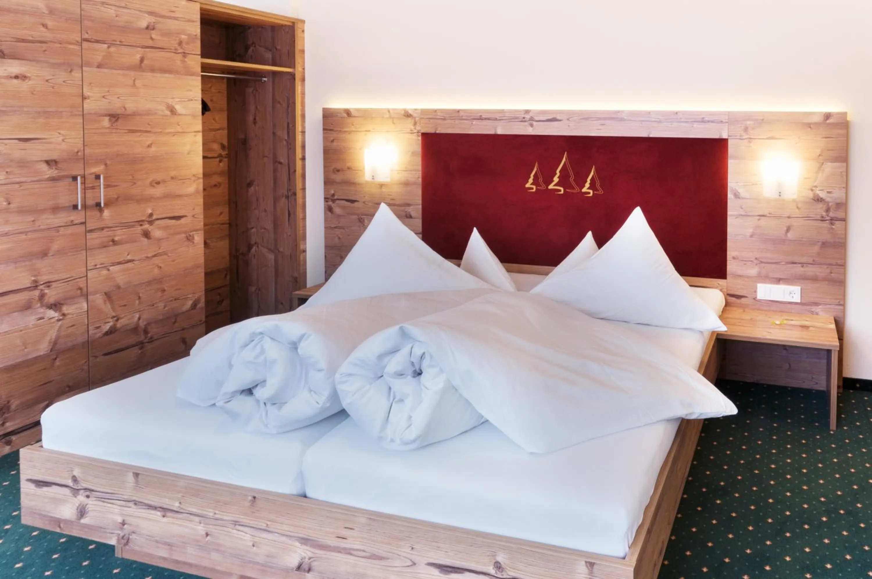 Bed in Hotel Waldcafe