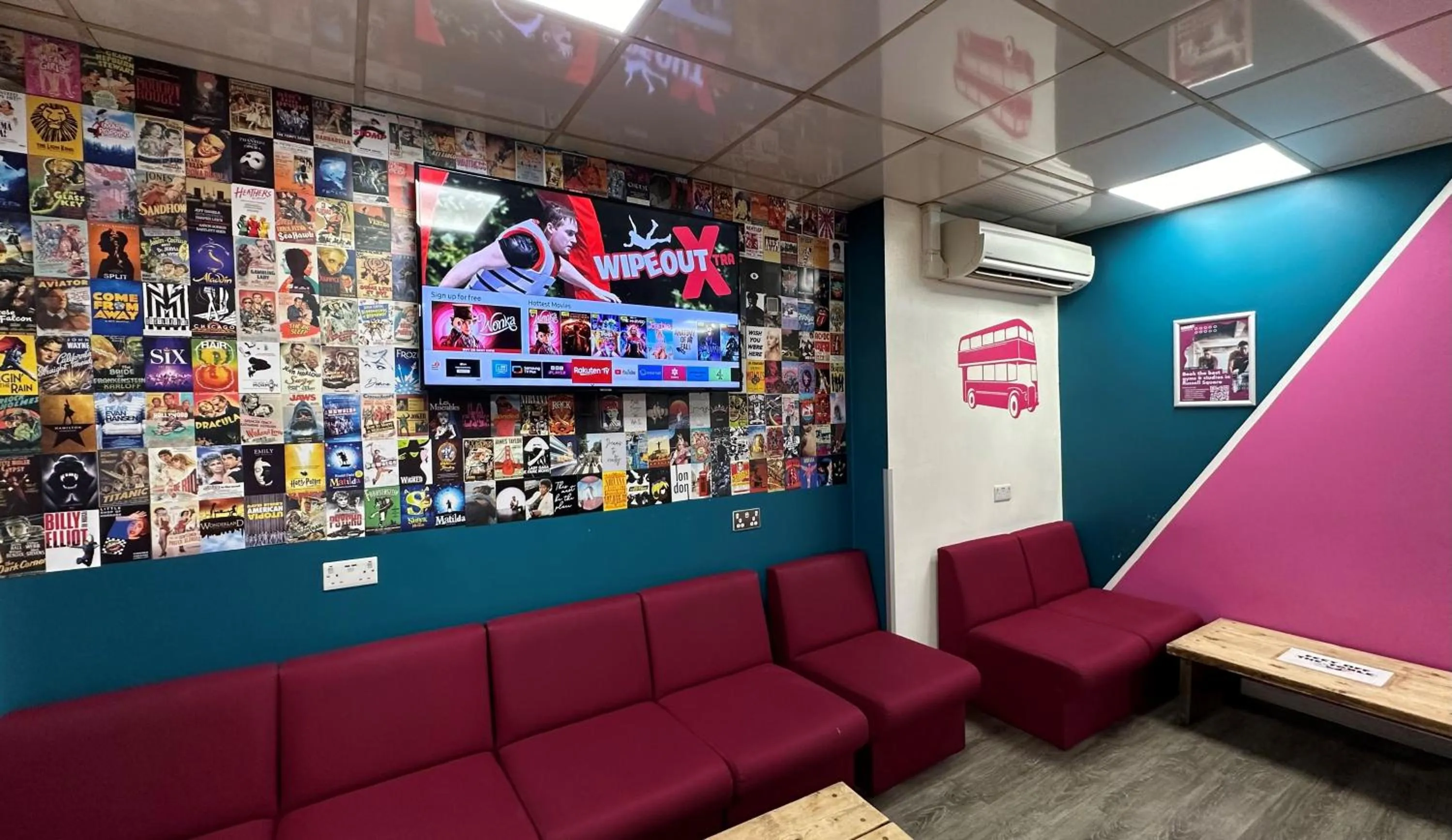 Communal lounge/ TV room in Smart Russell Square