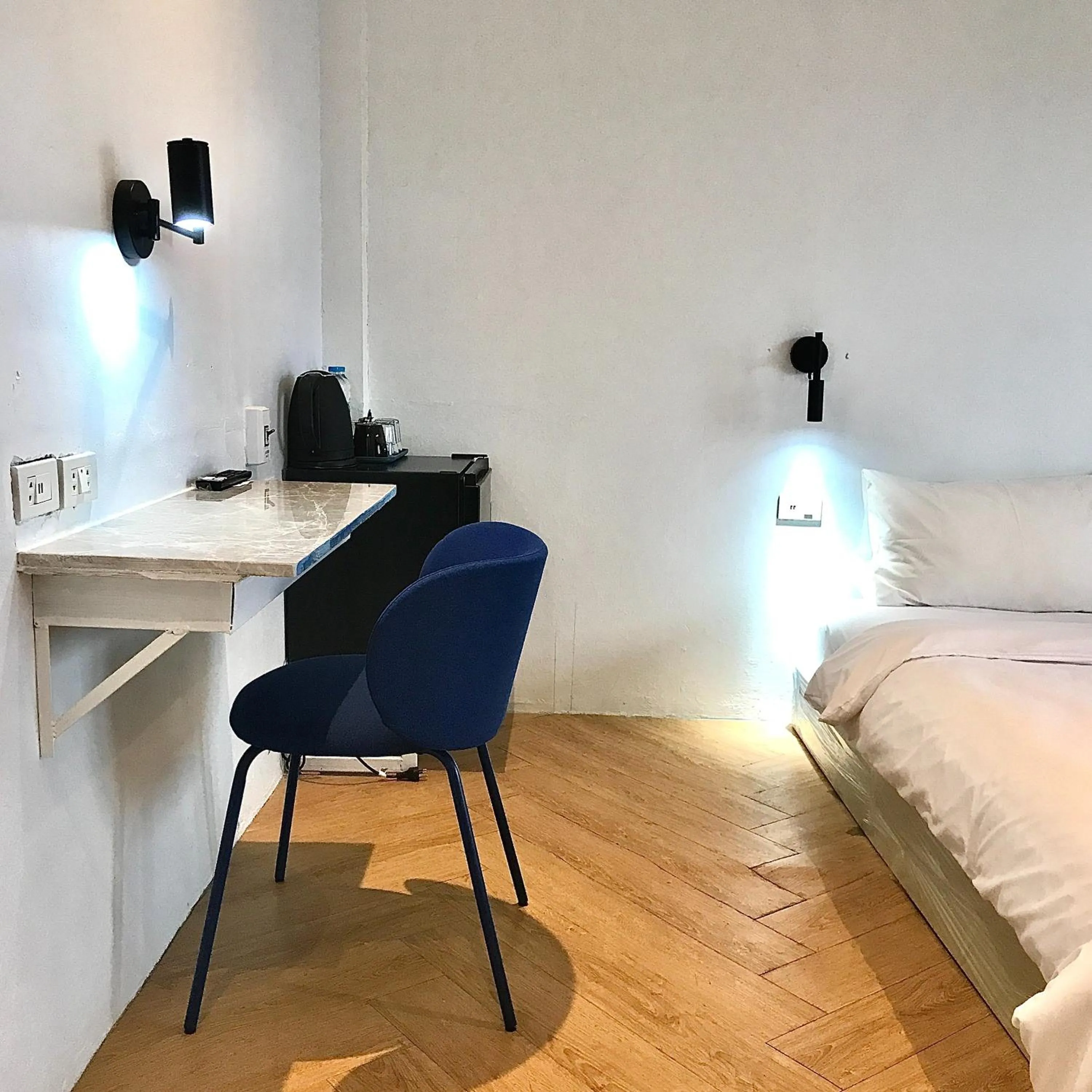 Bedroom, Bed in Beige Poshtels + Netflix