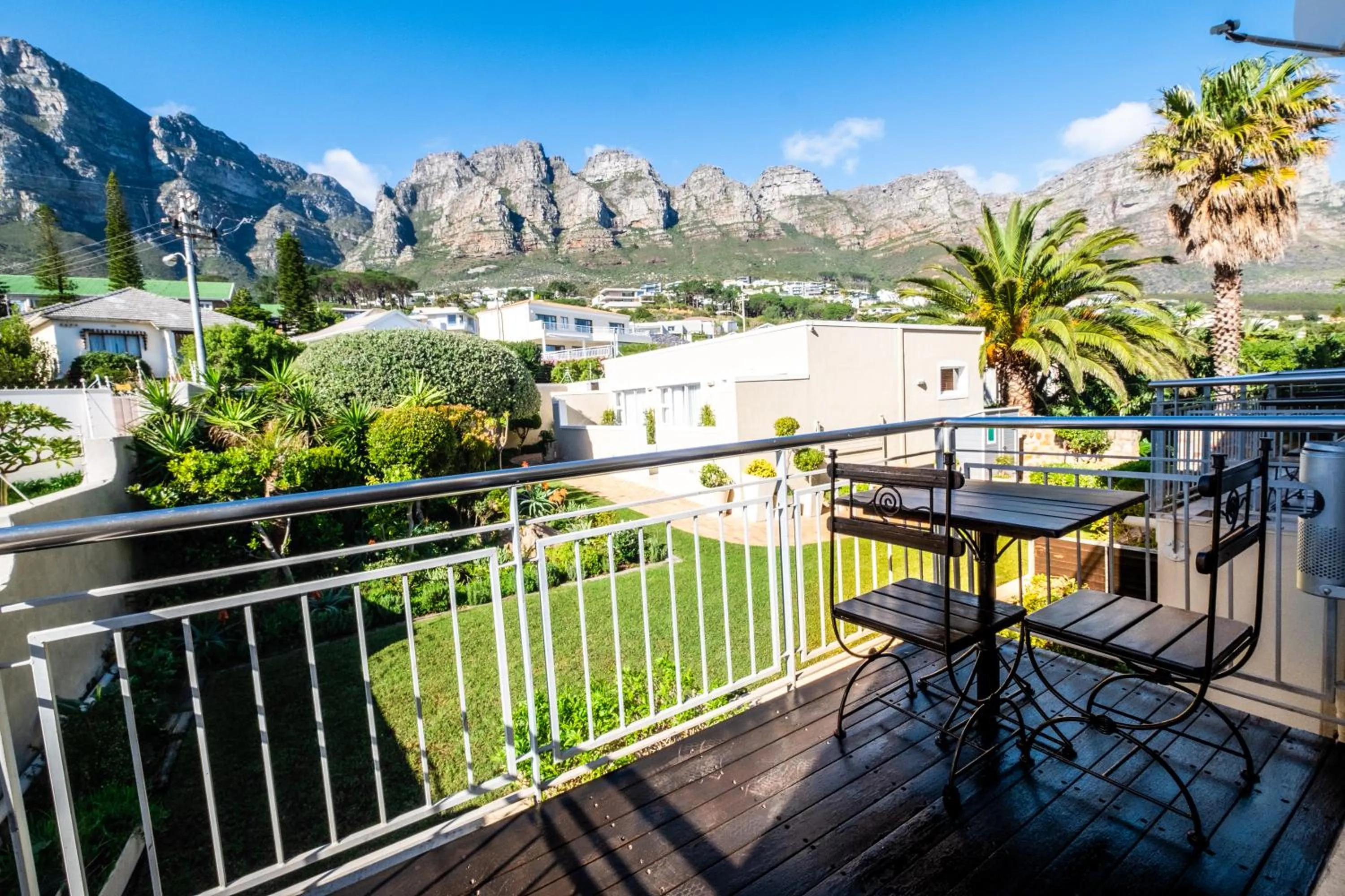 Balcony/Terrace in 3 On Camps Bay