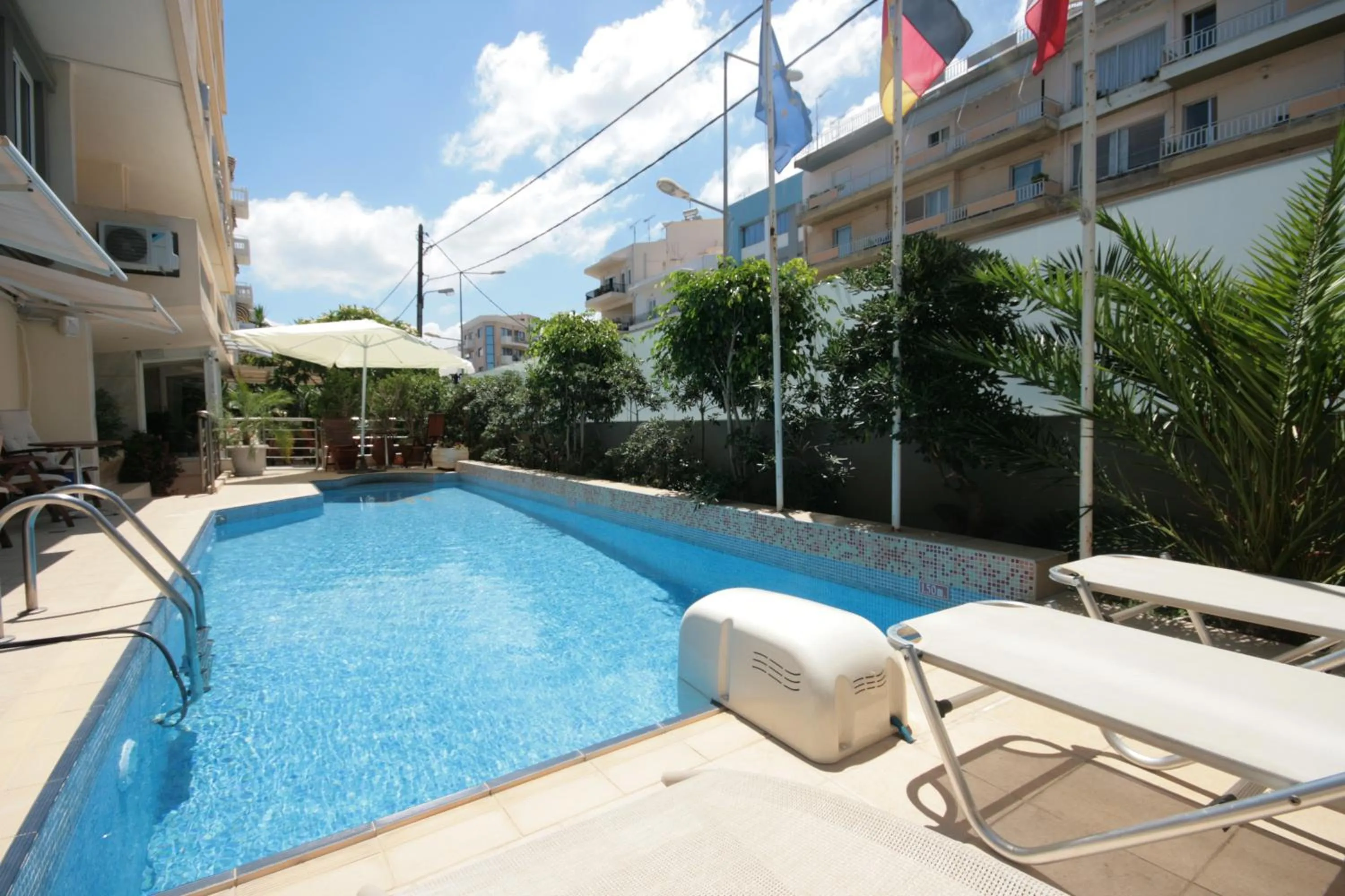 Swimming pool in Liberty Hotel