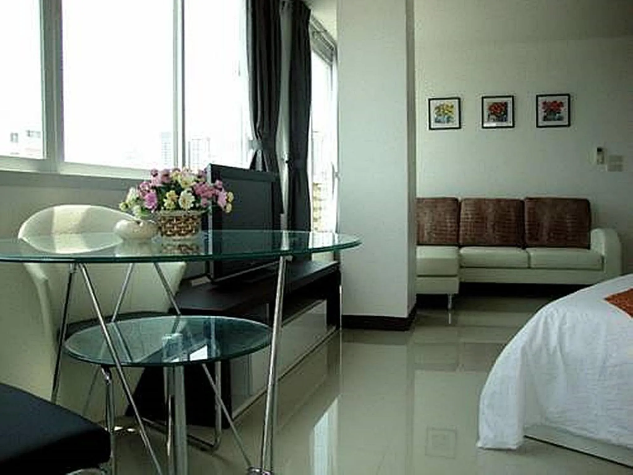 TV and multimedia, Bed in Grand Residence Jomtien