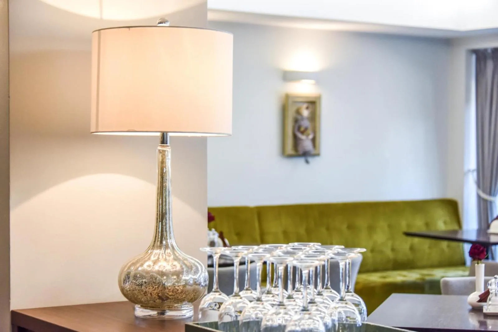 Restaurant/places to eat in Muza Hotel