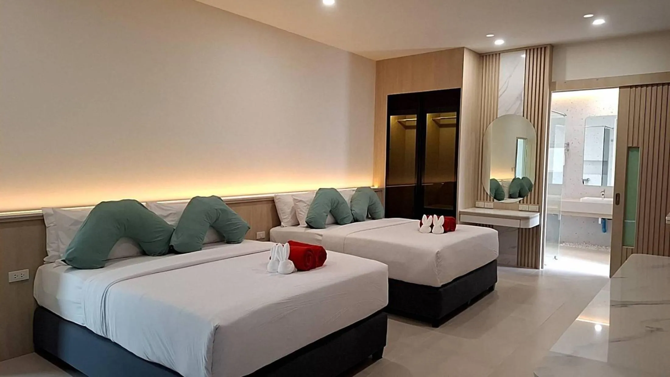 Bed in Grand Jomtien Palace Hotel - SHA Extra Plus