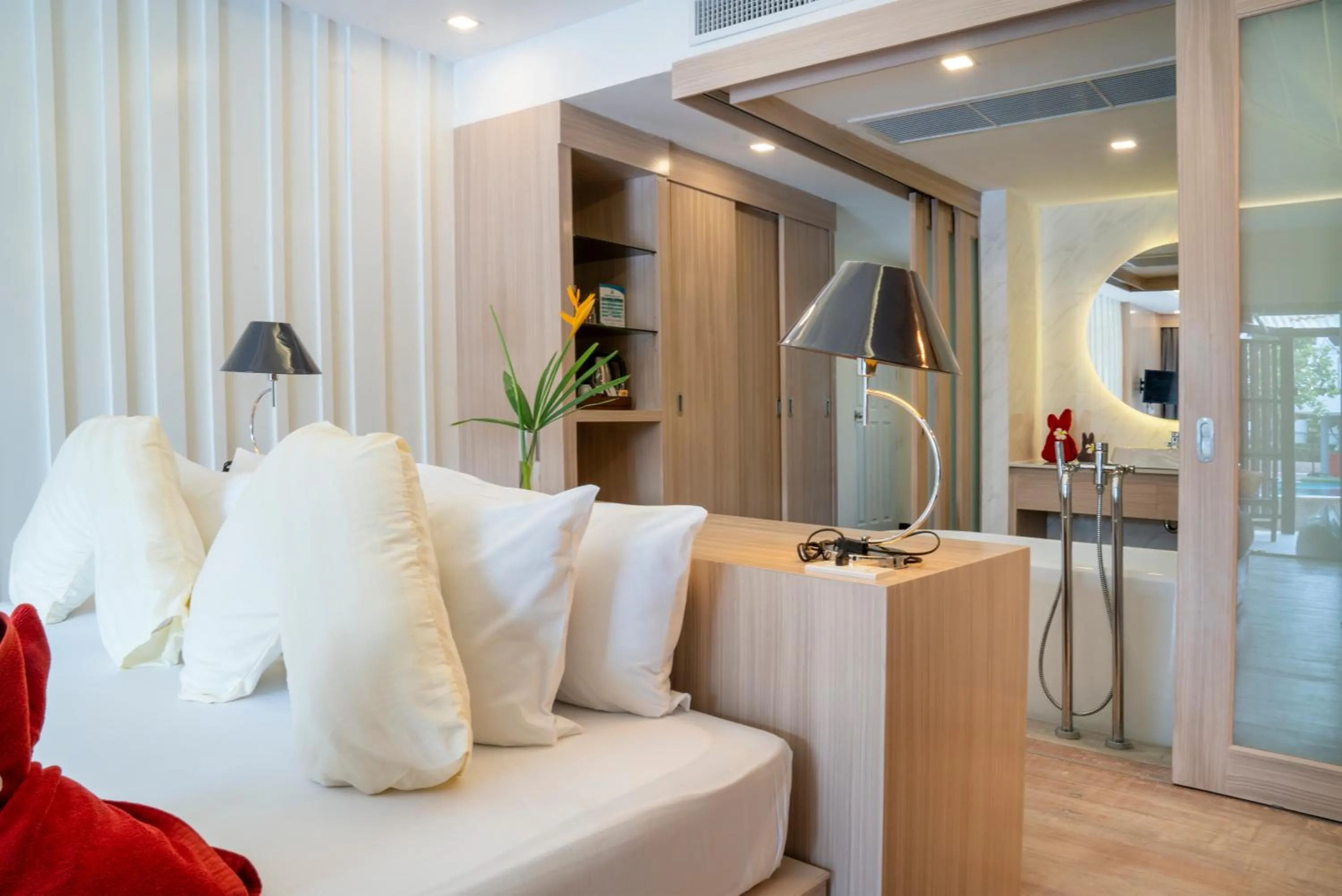 Seating area in Grand Jomtien Palace Hotel - SHA Extra Plus