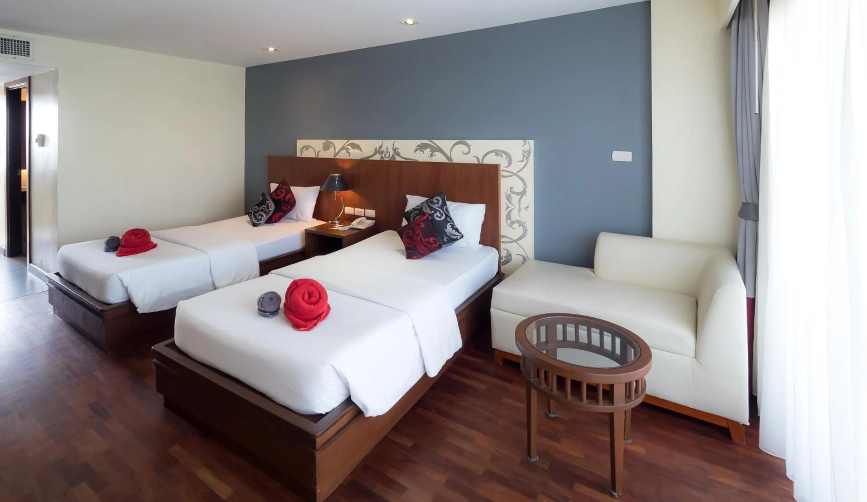 Bed in Grand Jomtien Palace Hotel - SHA Extra Plus