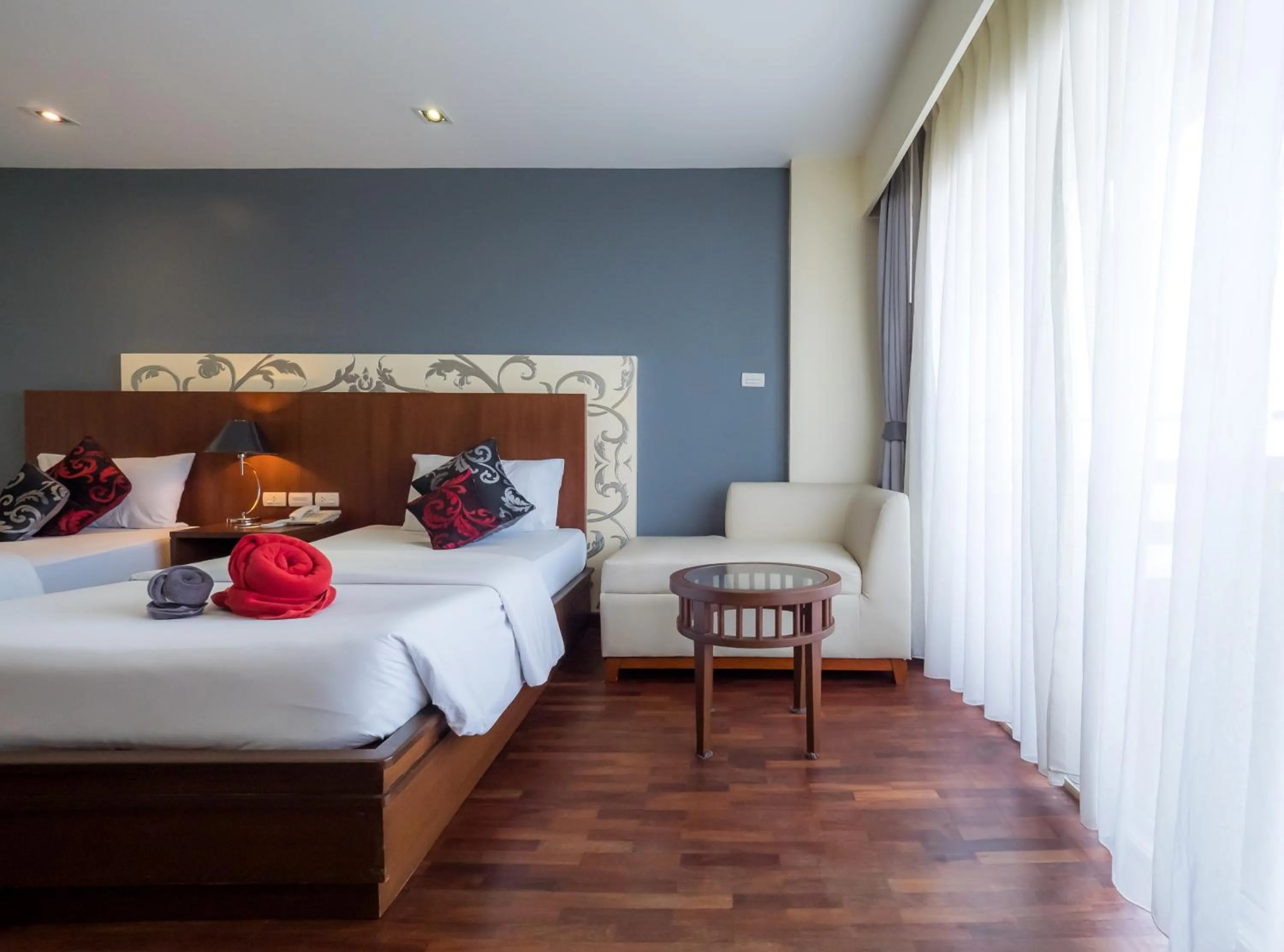 Bed in Grand Jomtien Palace Hotel - SHA Extra Plus